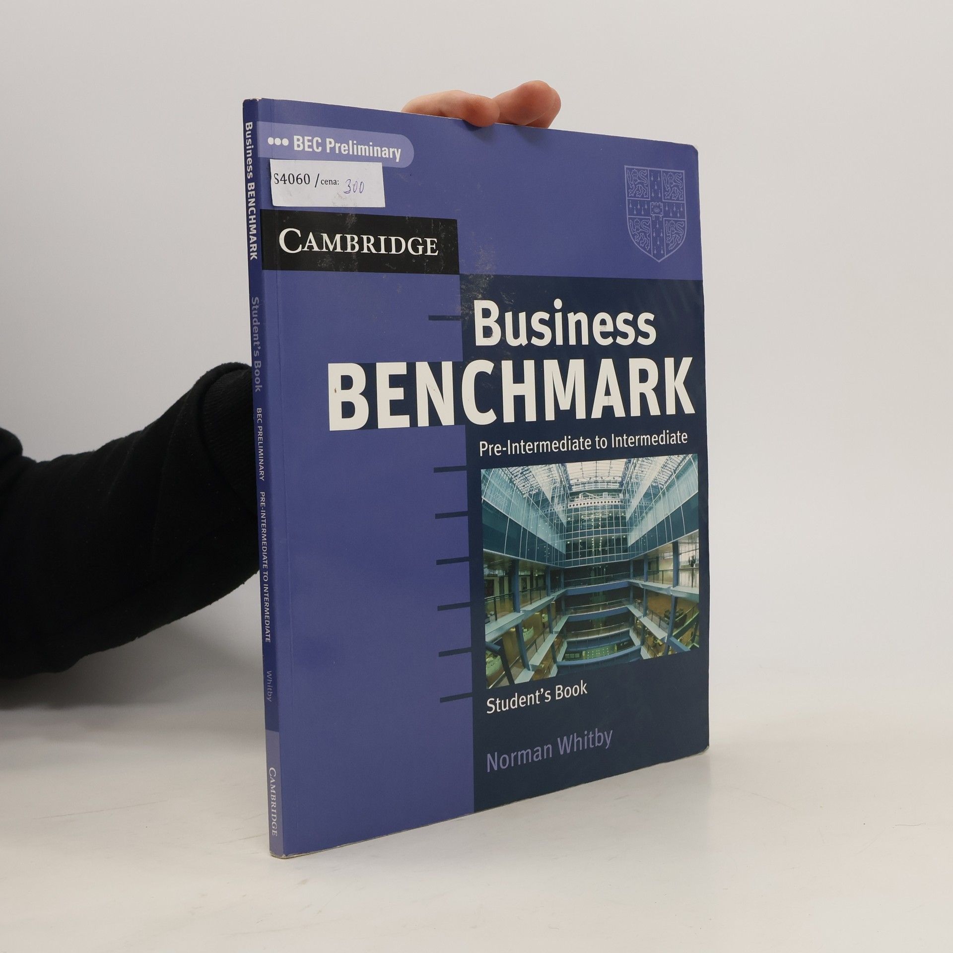 Norman Whitby Business benchmark. Student's book : pre-intermediate to intermediate