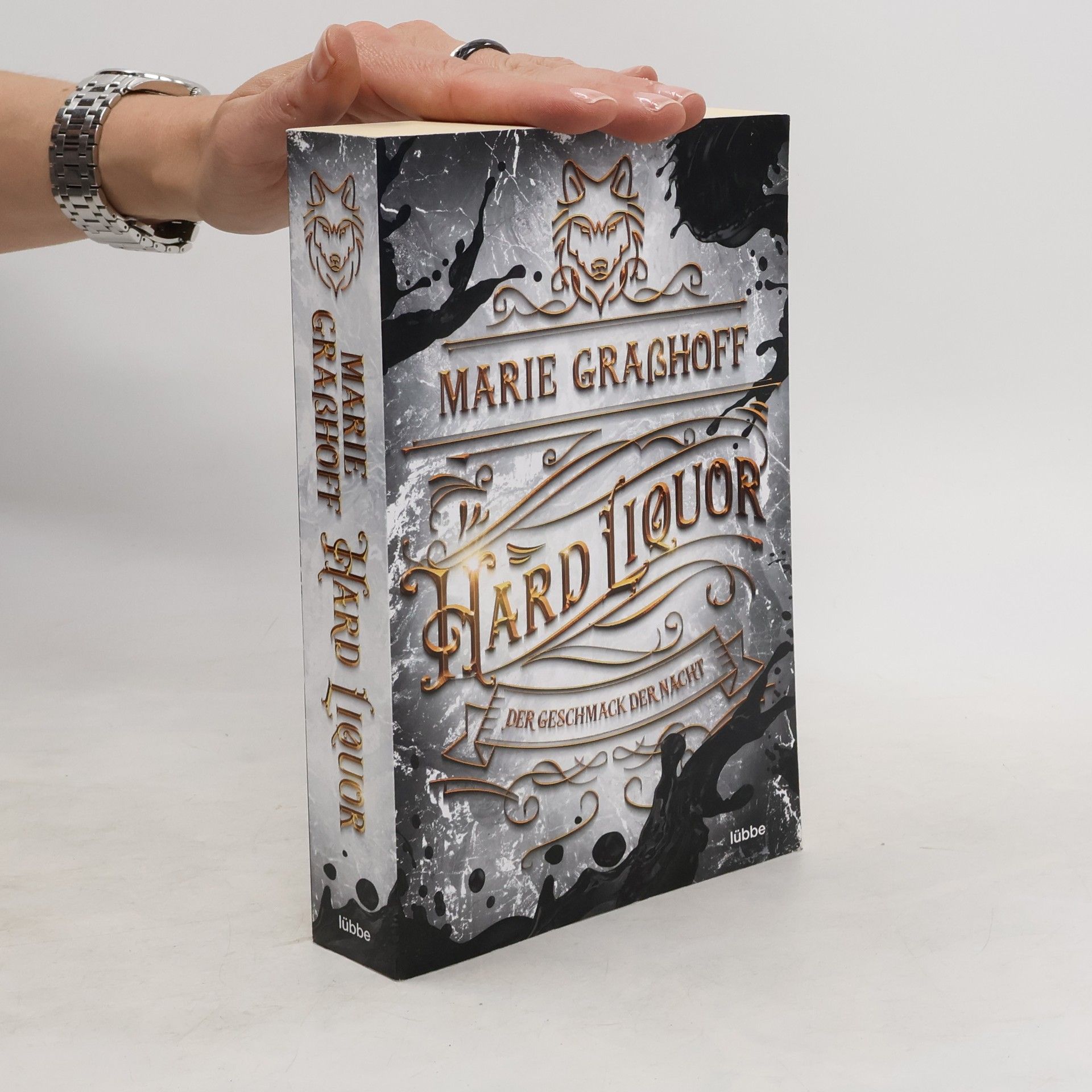 Marie Graßhoff Hard liquor