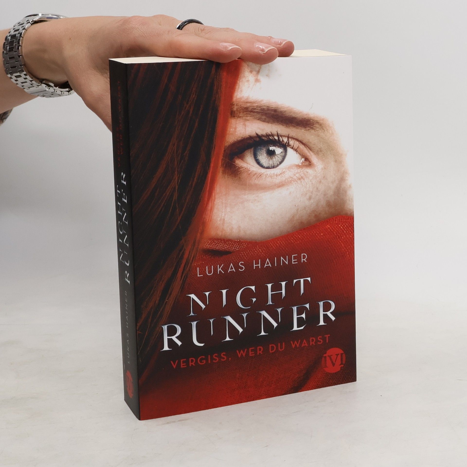 Lukas Hainer Nightrunner