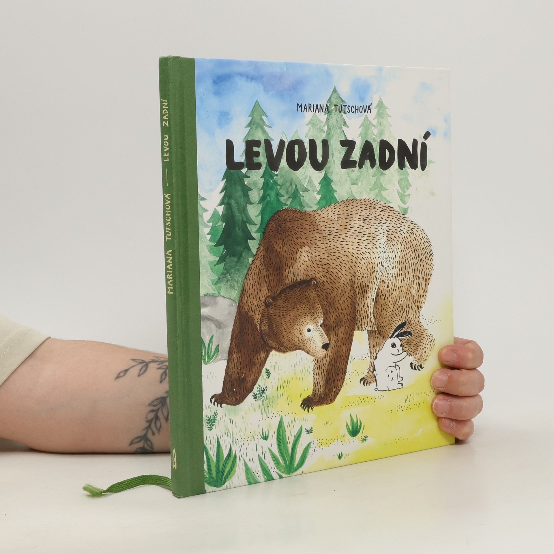 Mariana Tutschová Levou zadní