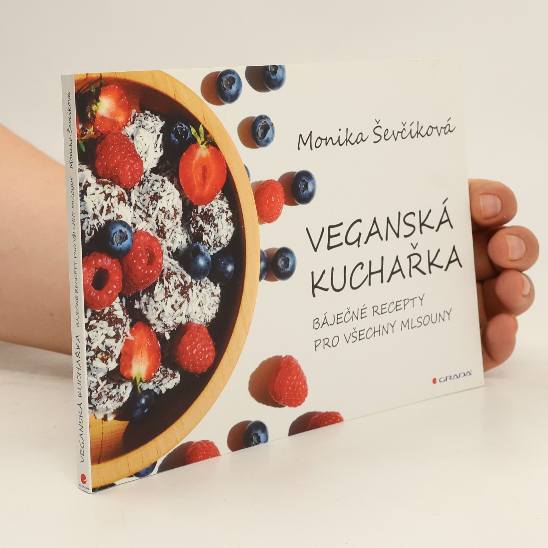 Monika Ševčíková Veganská kuchařka