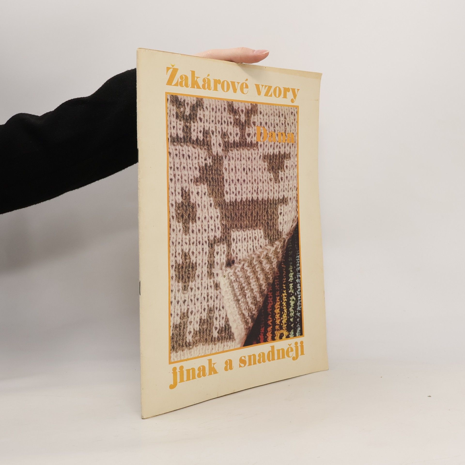 kolektiv Žakárové vzory. Jinak a snadněji