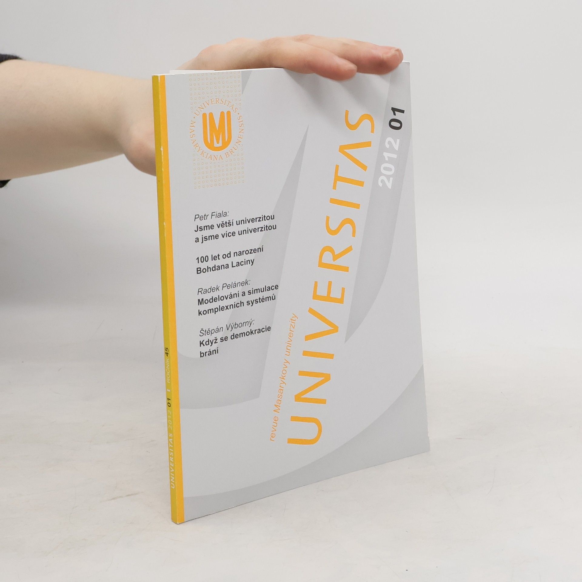 Kolektív autorov Universitas 2012/01
