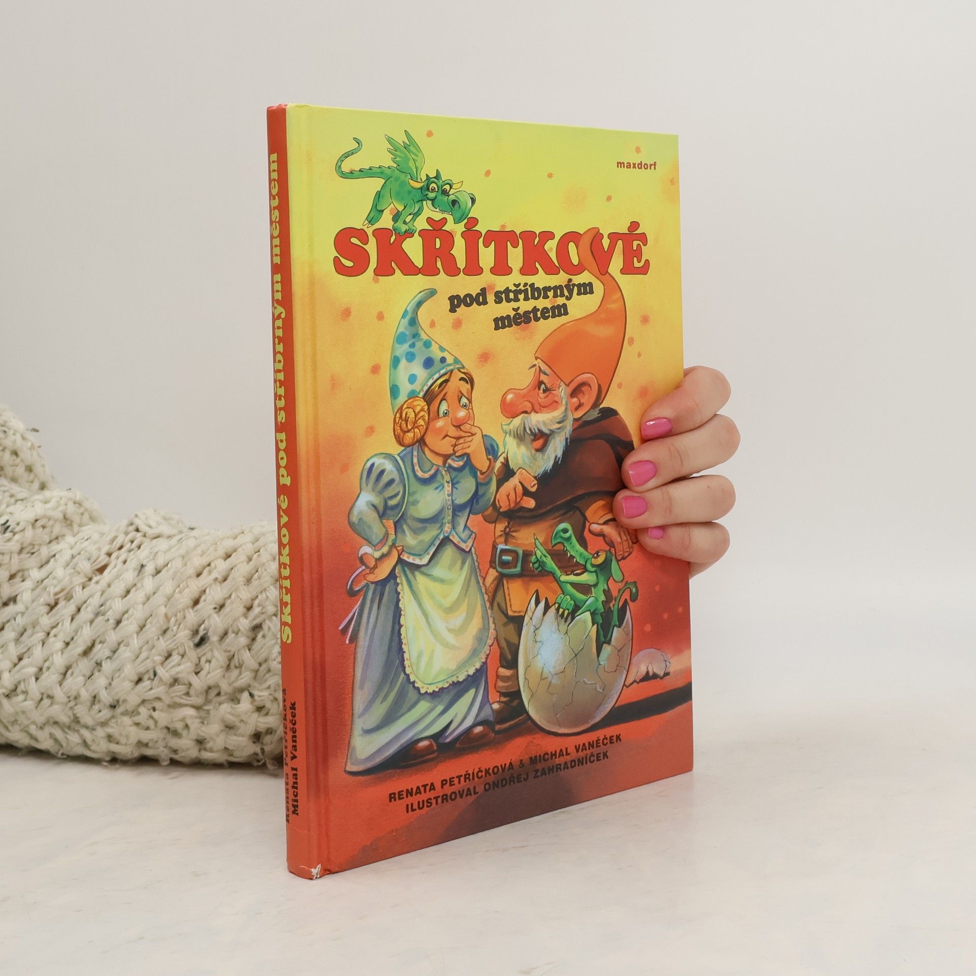 Skřítkové pod stříbrným městem