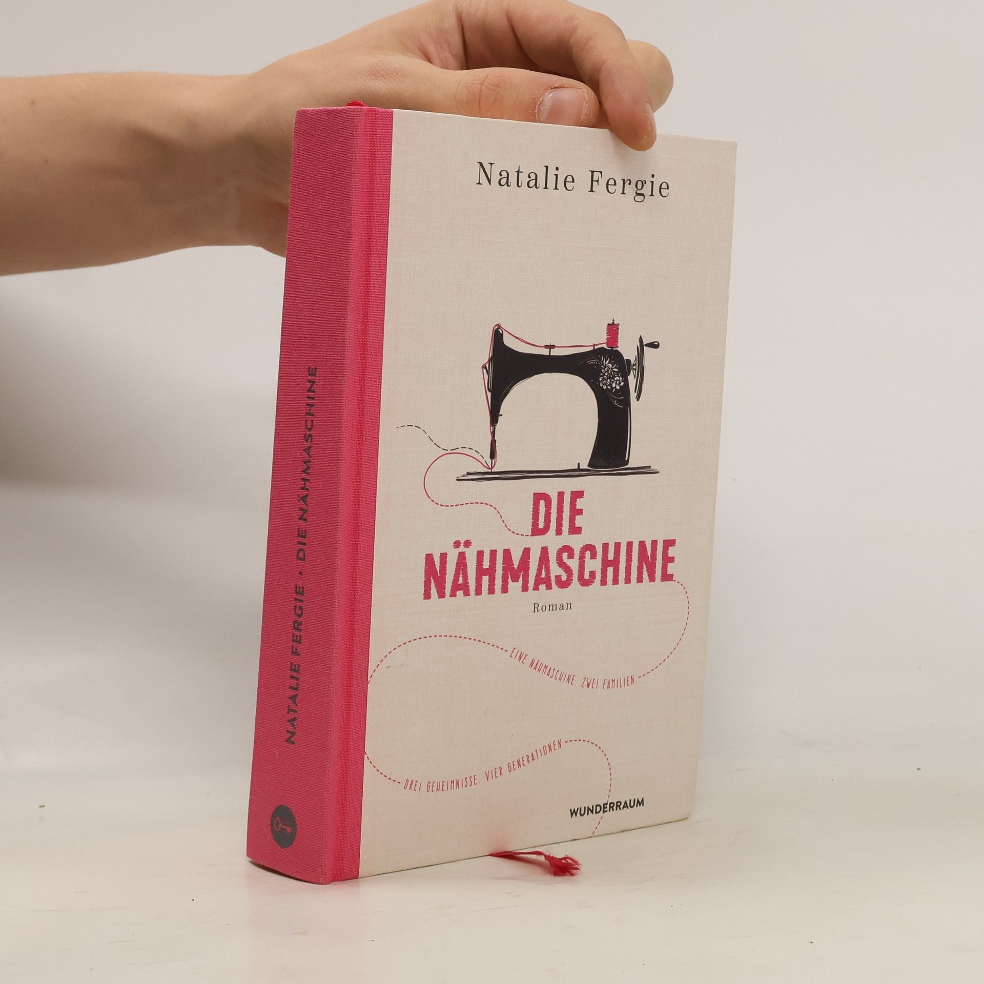 Natalie Fergie Die Nähmaschine