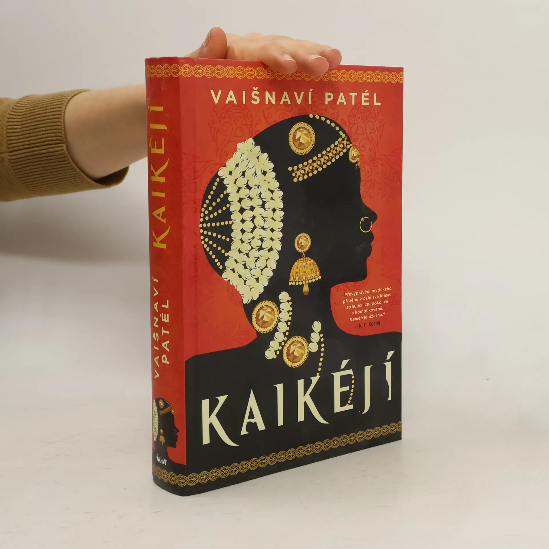 Kaikéjí | Kniha | pevná | Vaishnavi Patel | CS