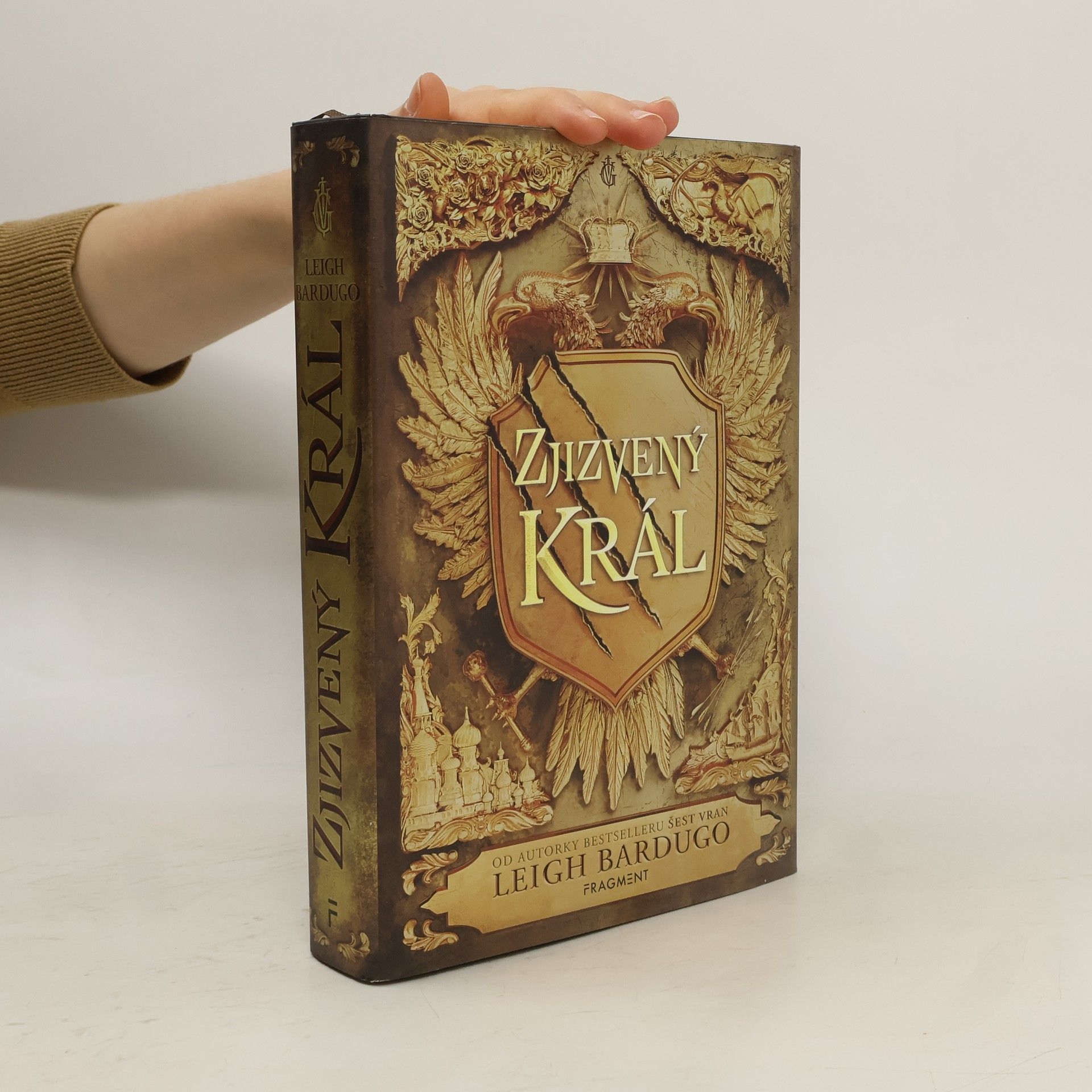 Leigh Bardugo Zjizvený král