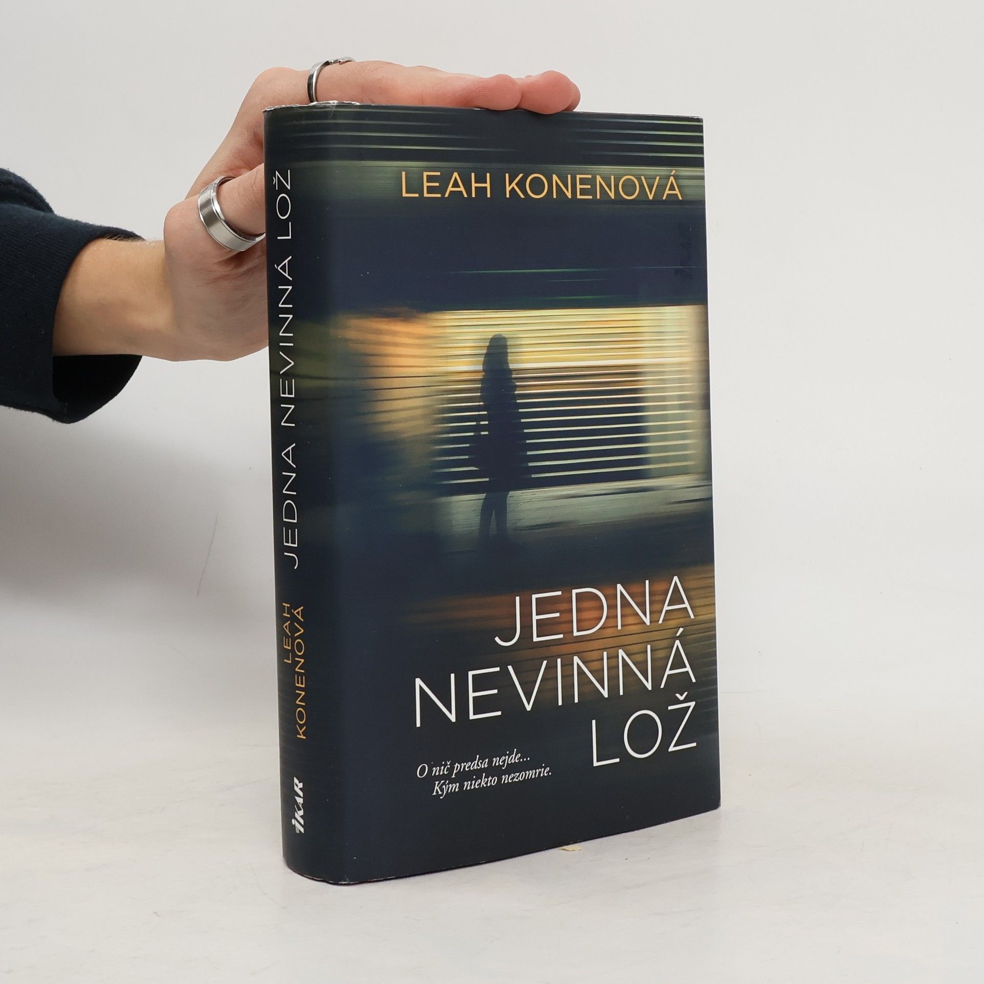 Leah Konen Jedna nevinná lož