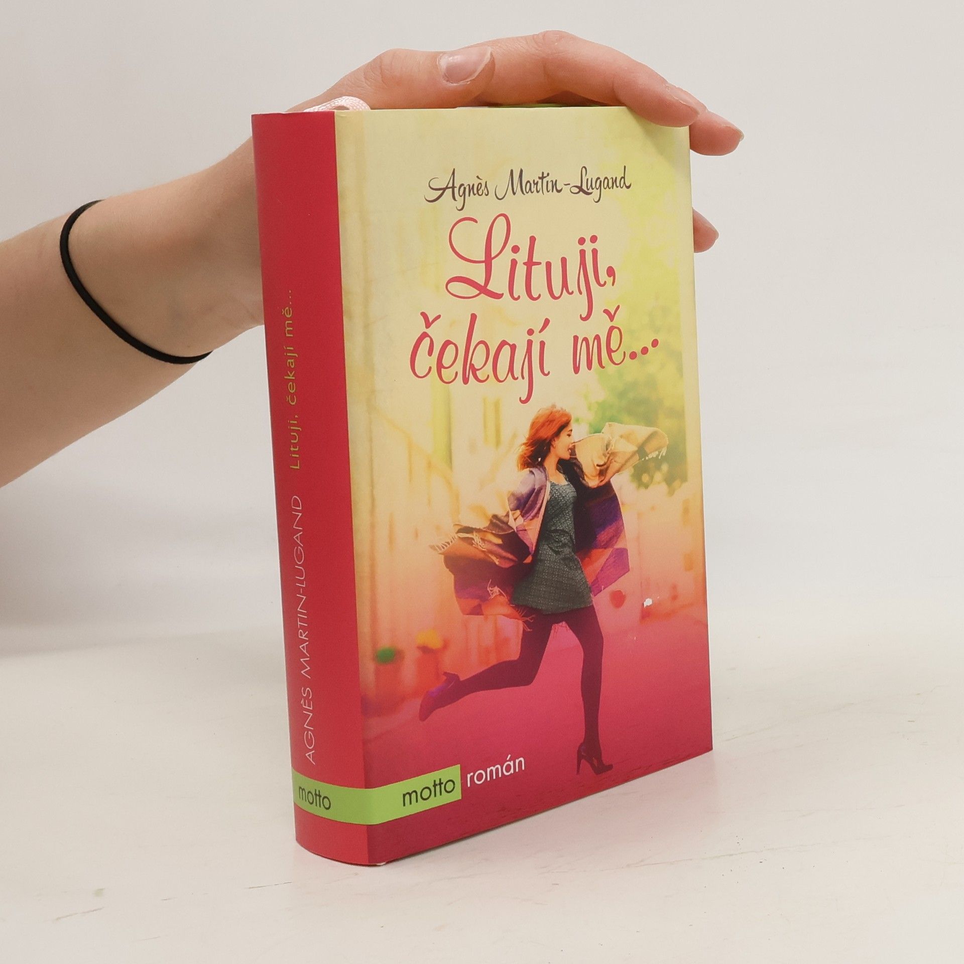 Agnès Martin-Lugand Lituji, čekají mě...