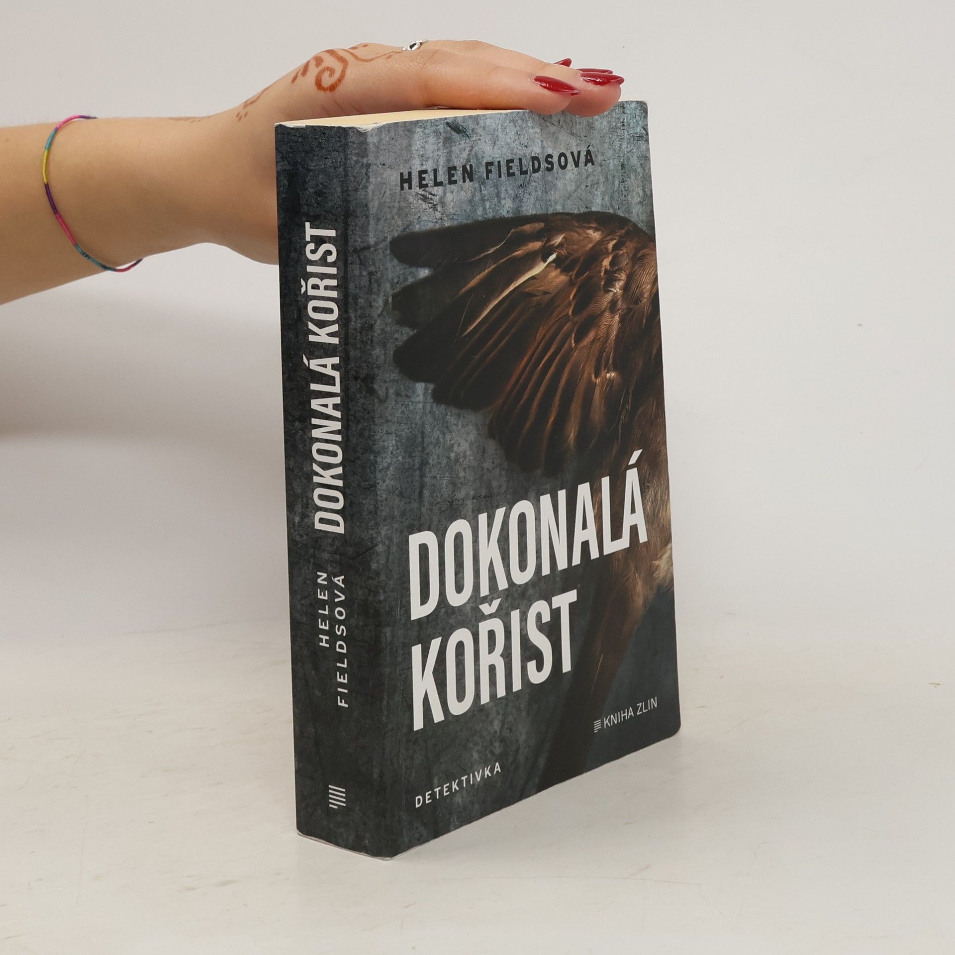 Helen Fields Dokonalá kořist