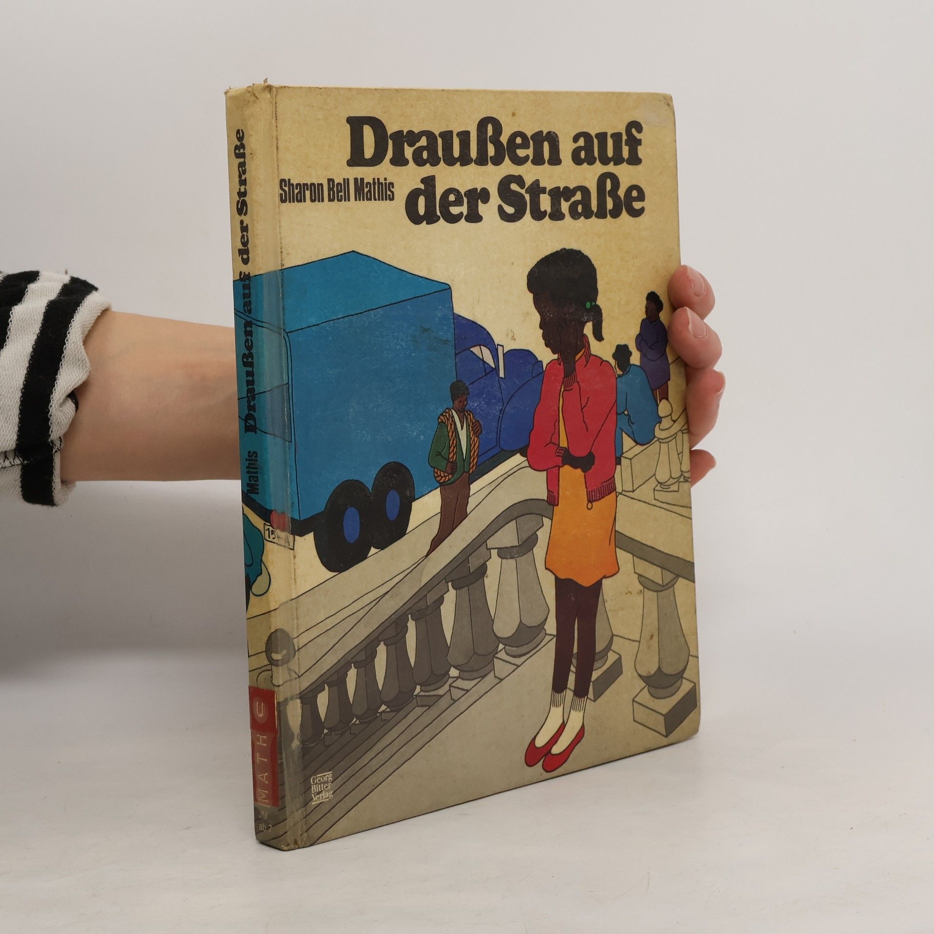 Sharon Bell Mathis Draußen auf der Straße