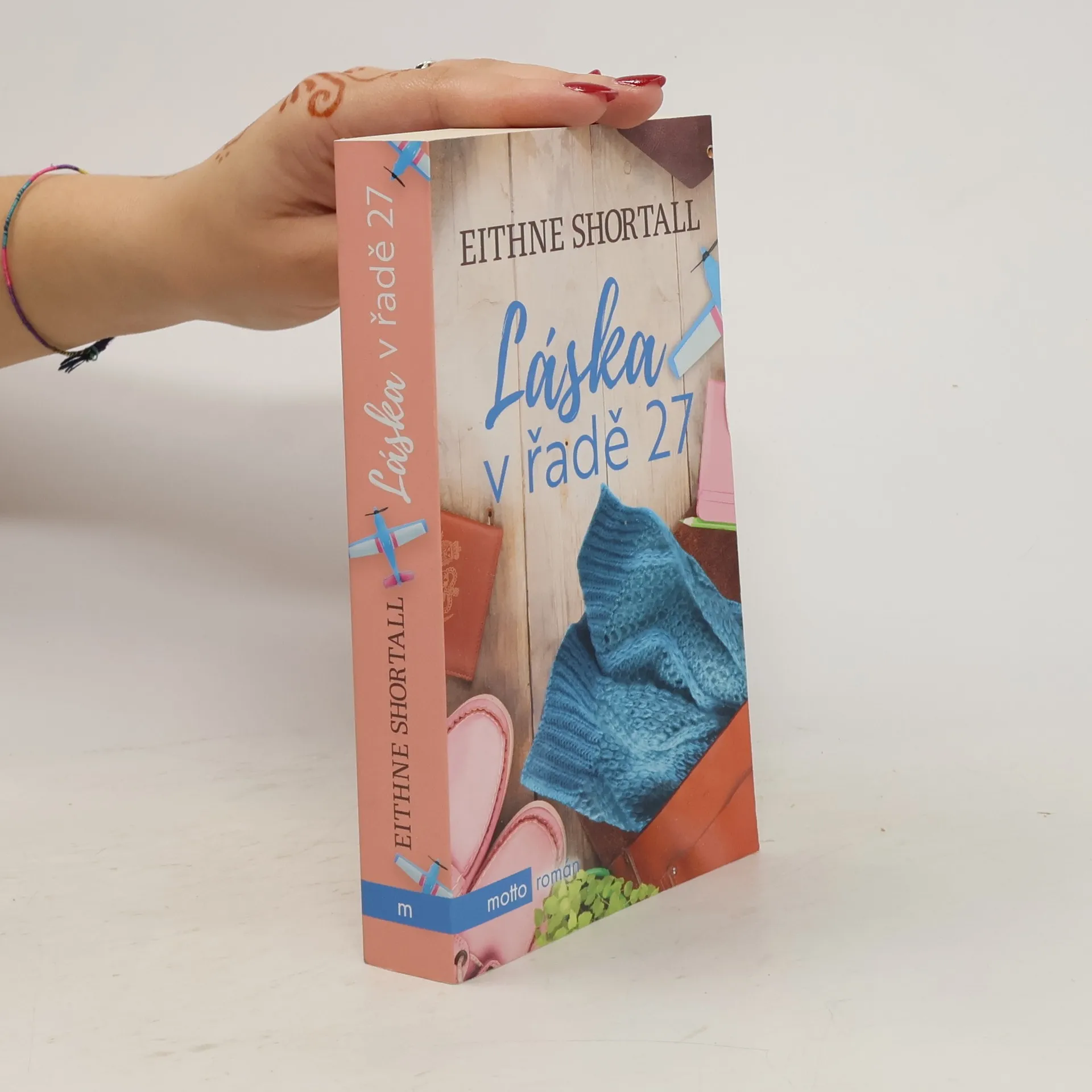 Láska v řadě 27 | Eithne Shortall | Tsjechisch | Boek