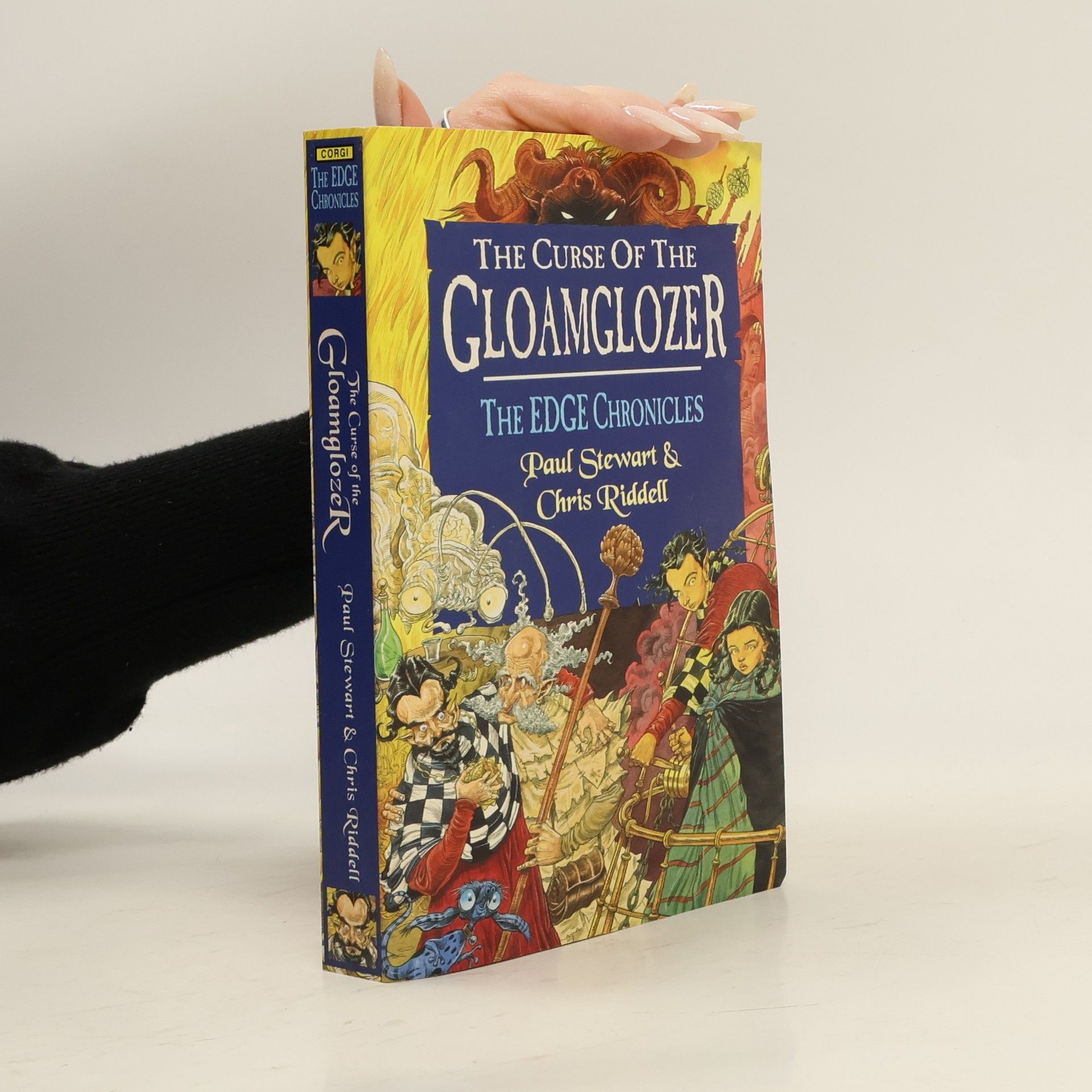 Chris Riddell The Curse of the Gloamglozer
