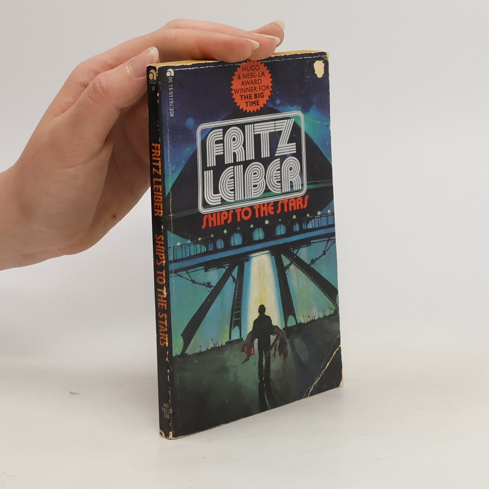 Fritz Leiber Ships to the Stars