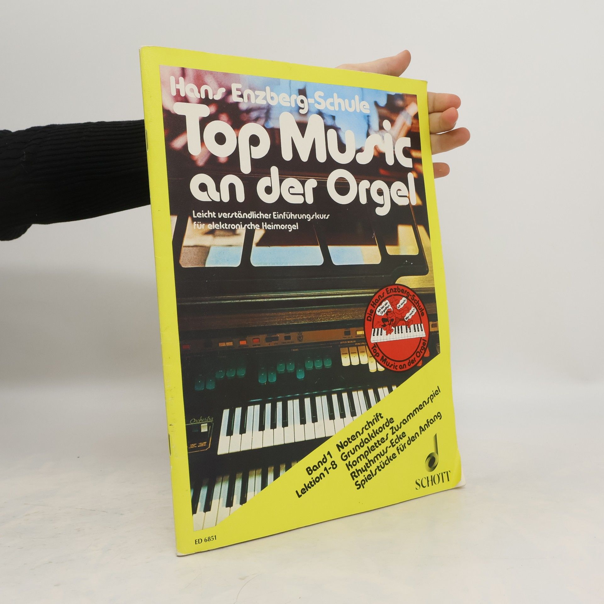 Hans Enzberg Top Music an der Orgel