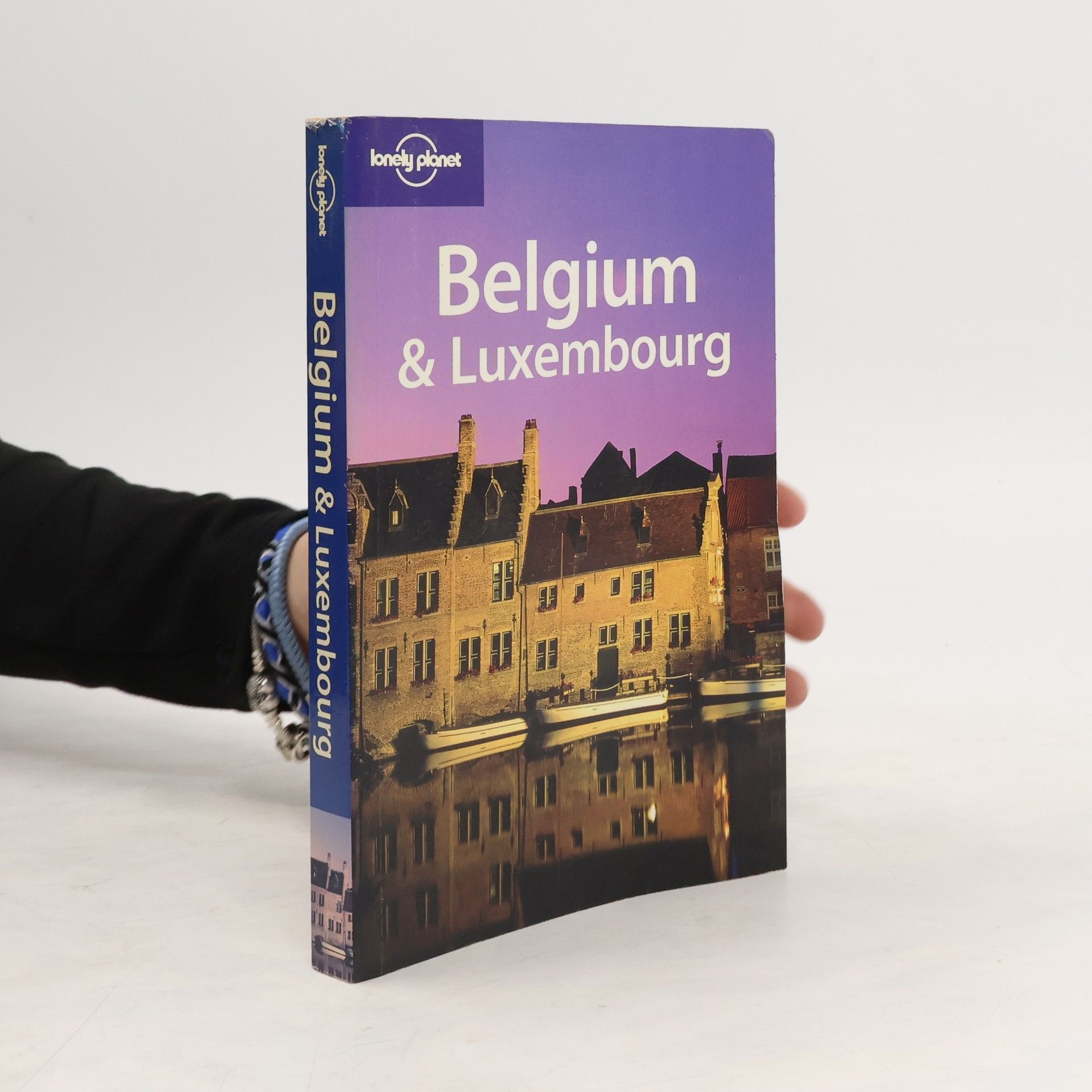 Leanne Logan Belgium & Luxembourg