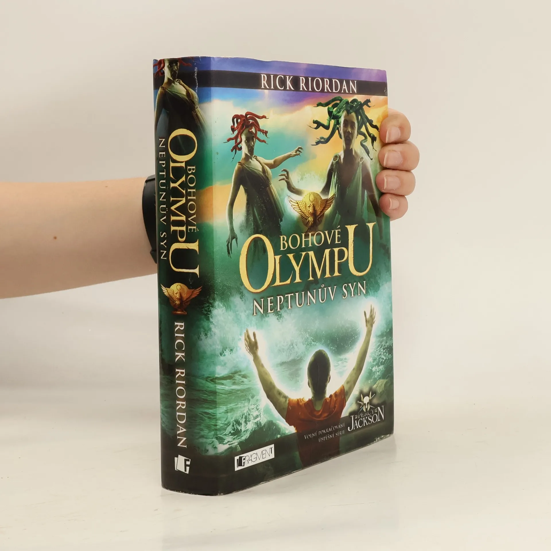 Bohové Olympu. Neptunův syn | Kniha | pevná | Rick Riordan | CS
