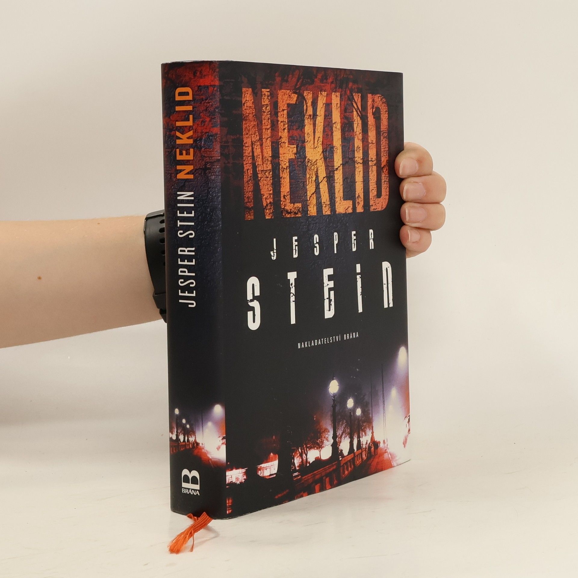 Jesper Stein Neklid