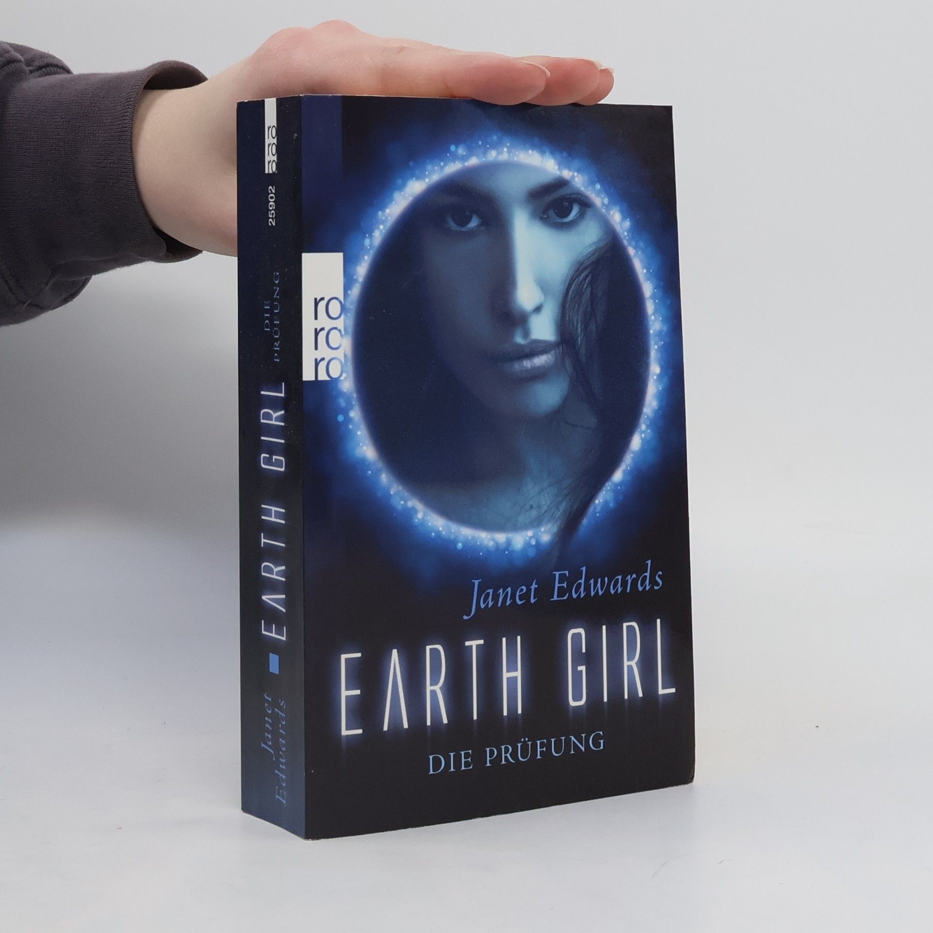 Janet Edwards Earth Girl