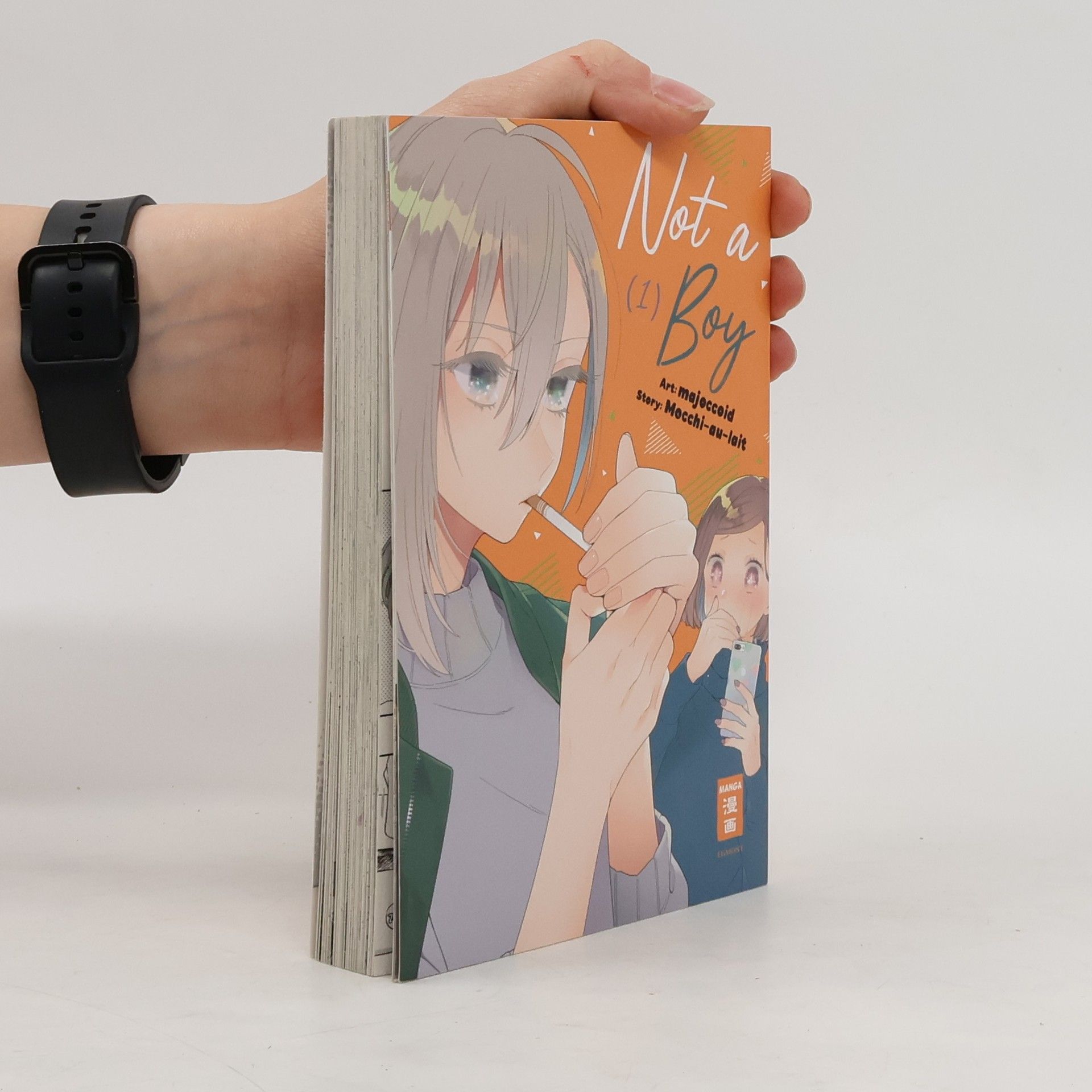 Mochi Au Lait Not a Boy 01