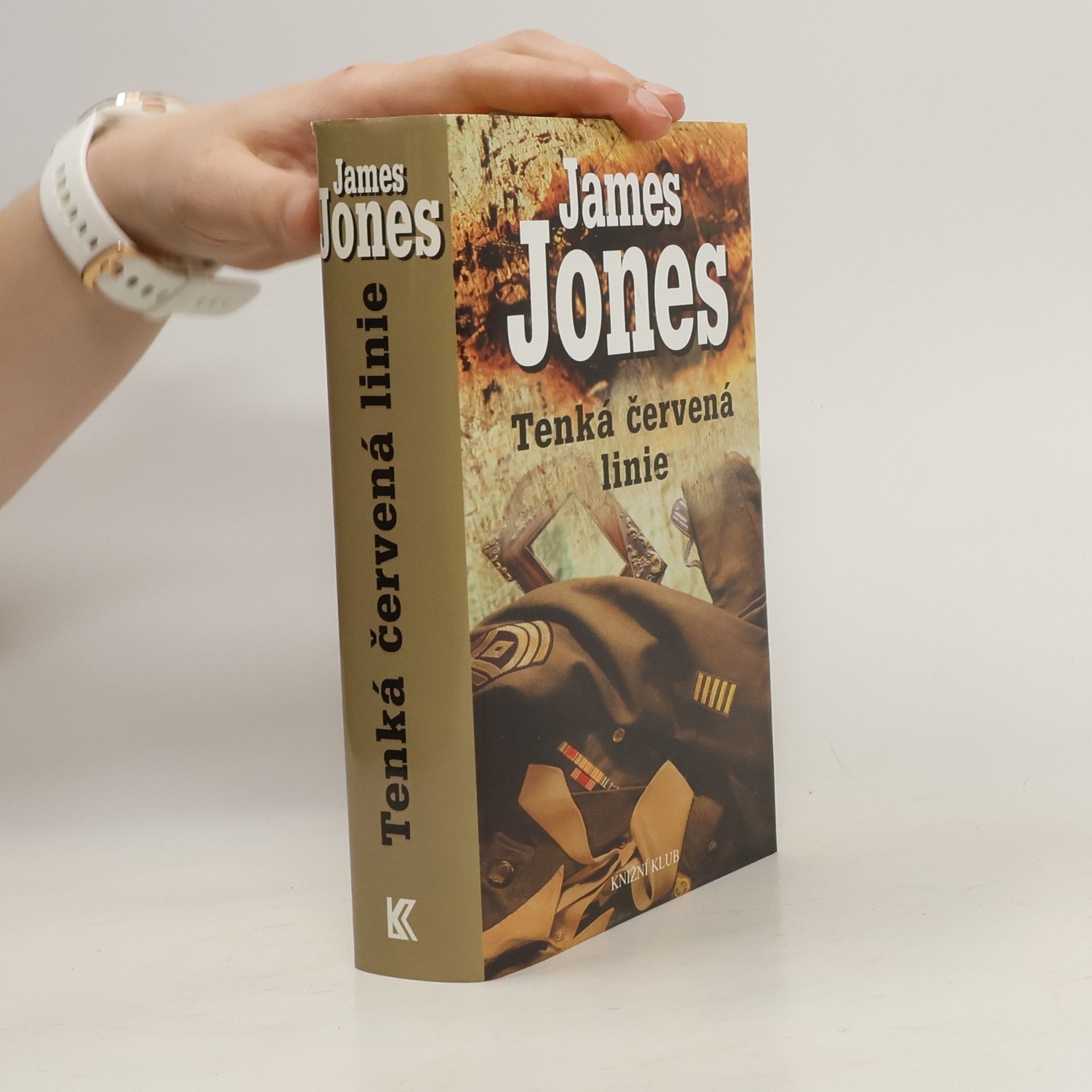 James Jones Tenká červená linie