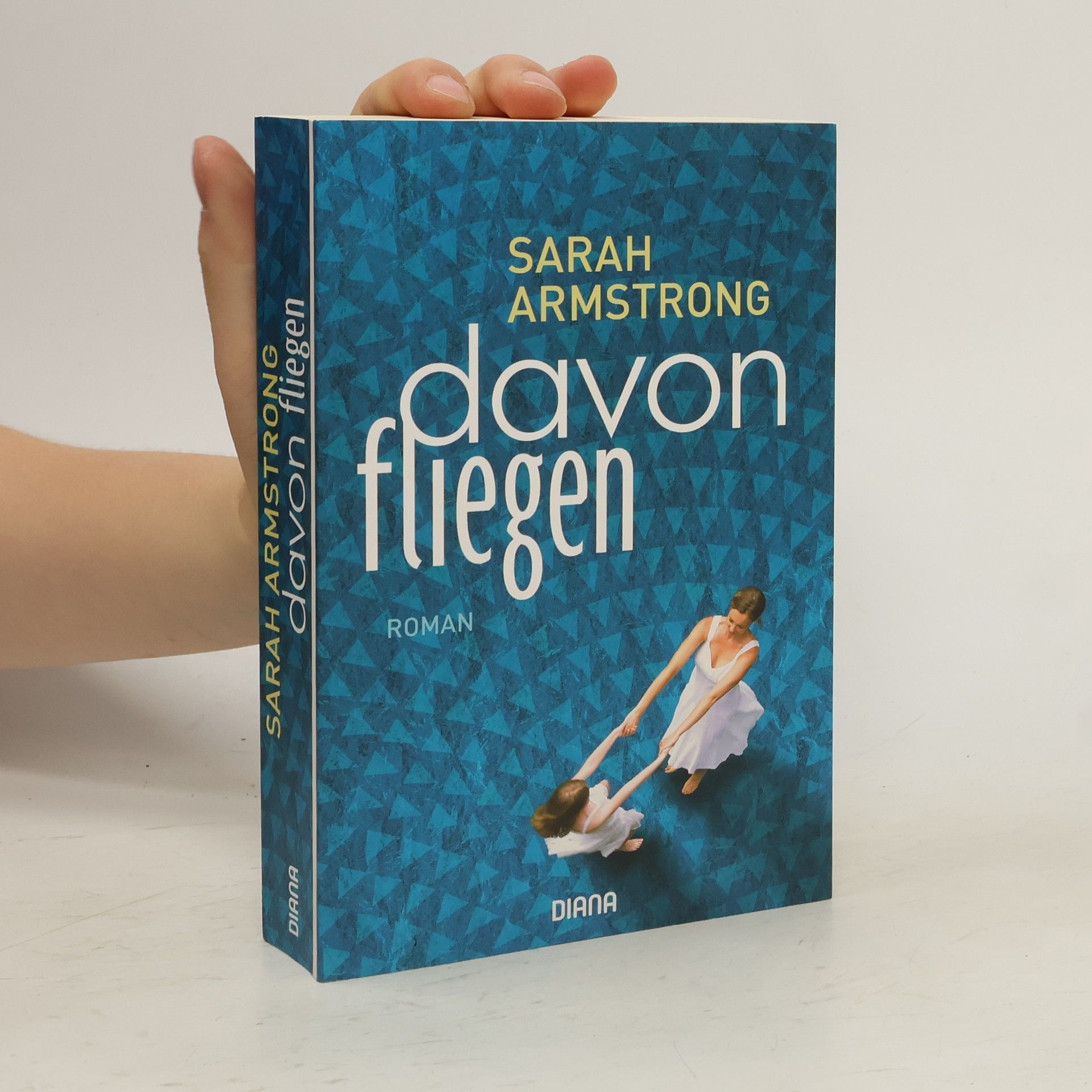 Sarah Armstrong Davonfliegen