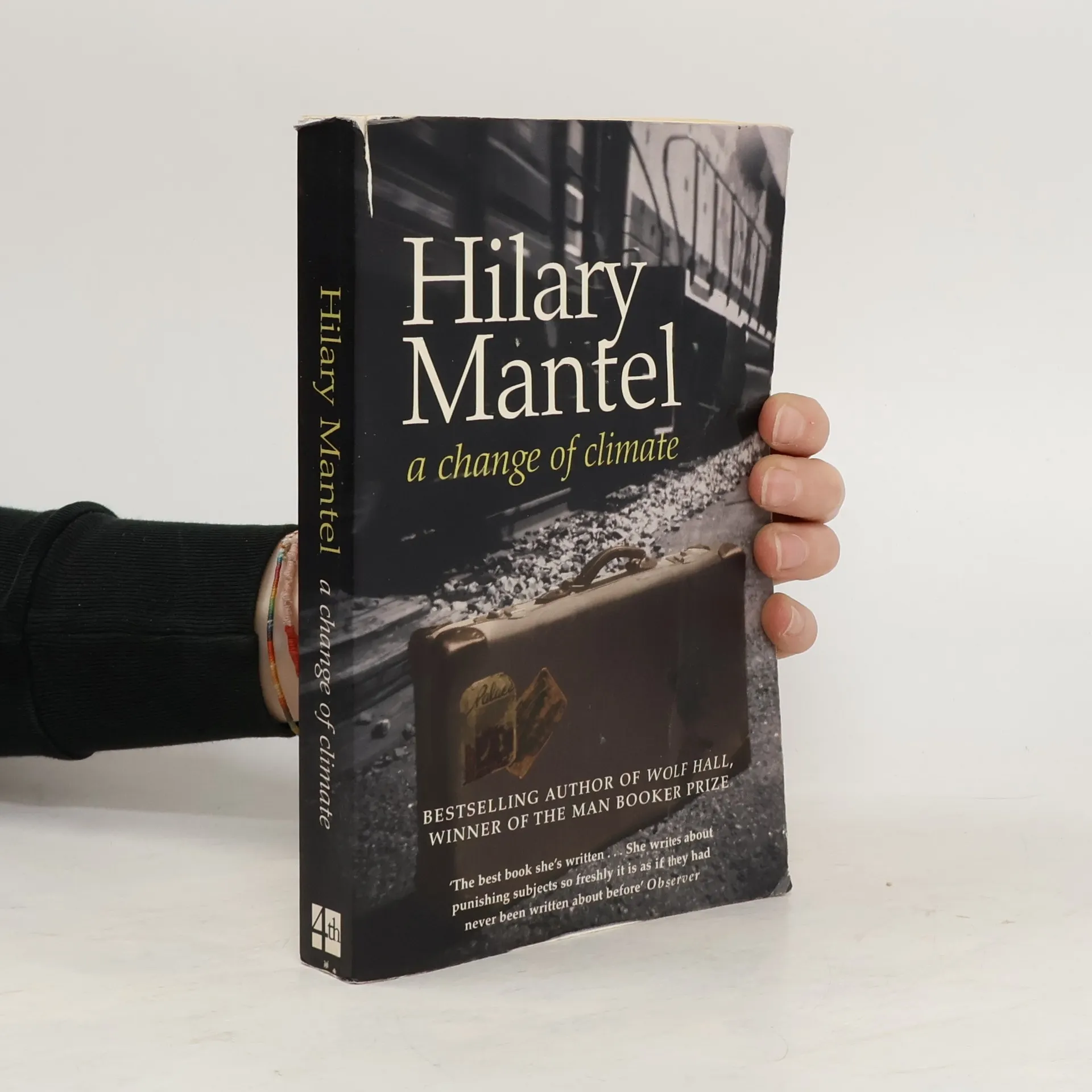 A Change of Climate | Book | Paperback | Hilary Mantel | EN