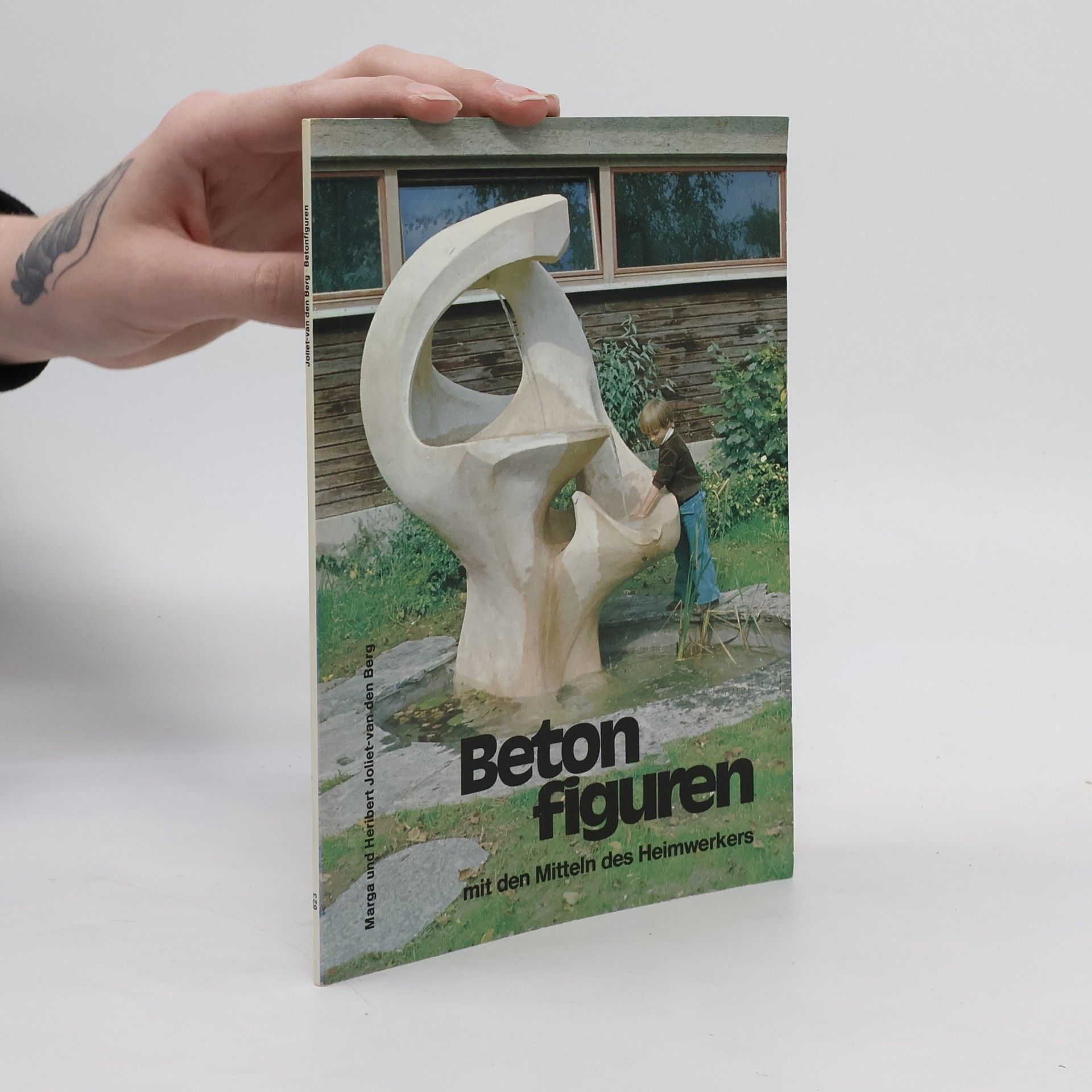 Marga Joliet van den Berg Betonfiguren mit den Mitteln des Heimwerkers