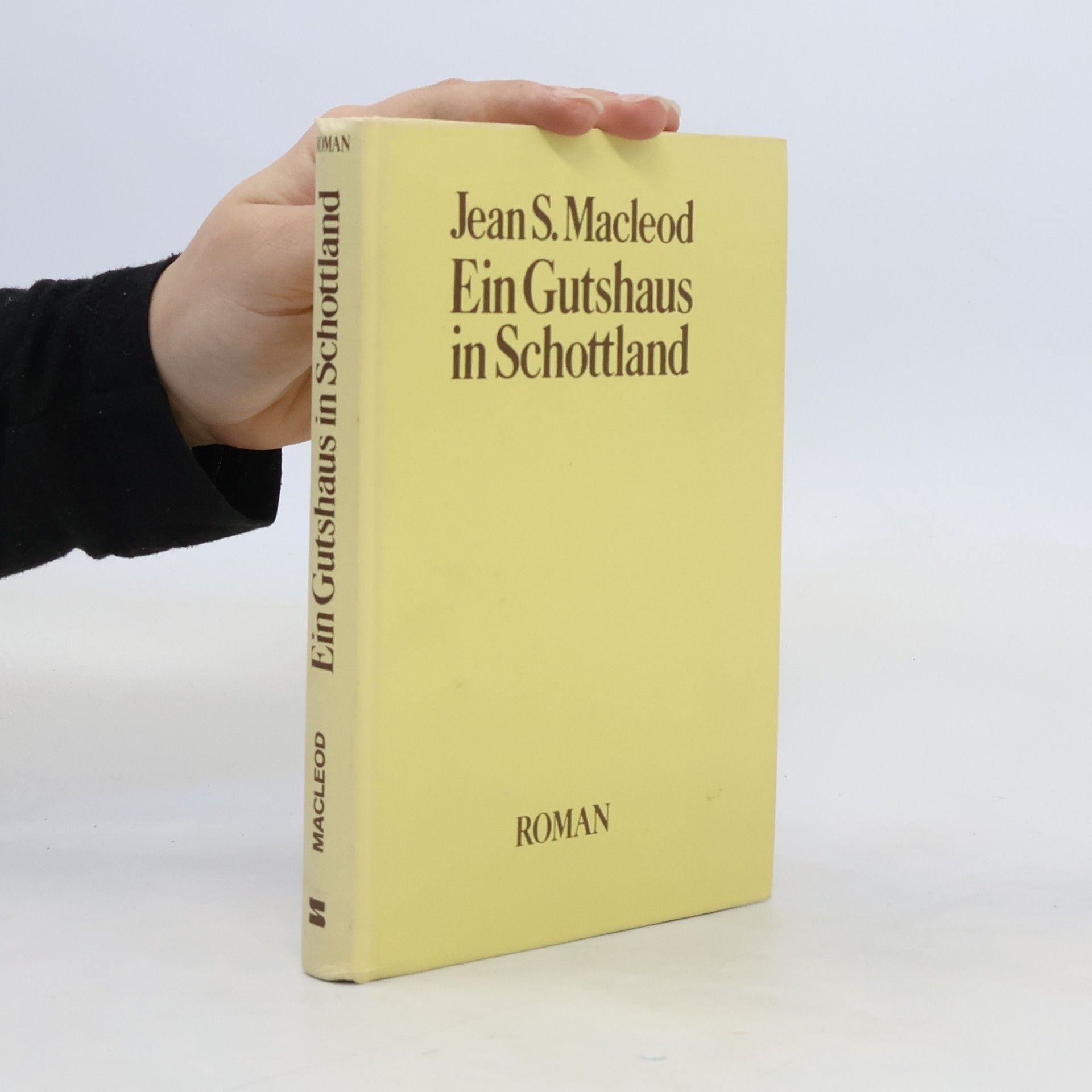 Jean S. MacLeod Ein Gutshaus in Schottland