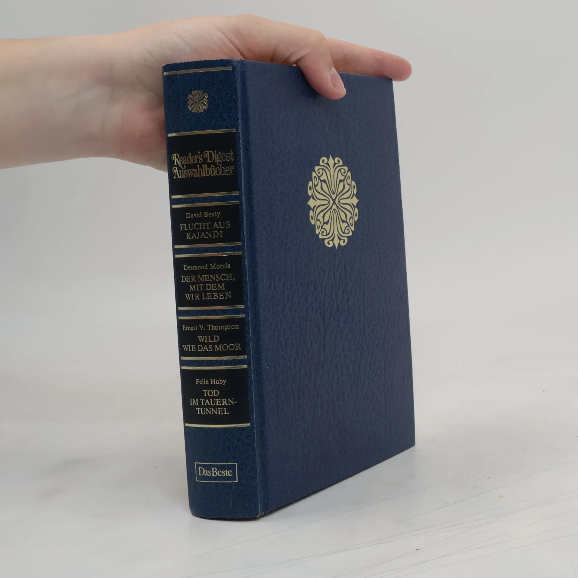 Reader's Digest Auswahlbücher. Flucht aus Kajandi. Der Mensch, mit dem wir leben. Wild wie das Moor. Tod im Tauerntunnel | Book | David Beaty | DE