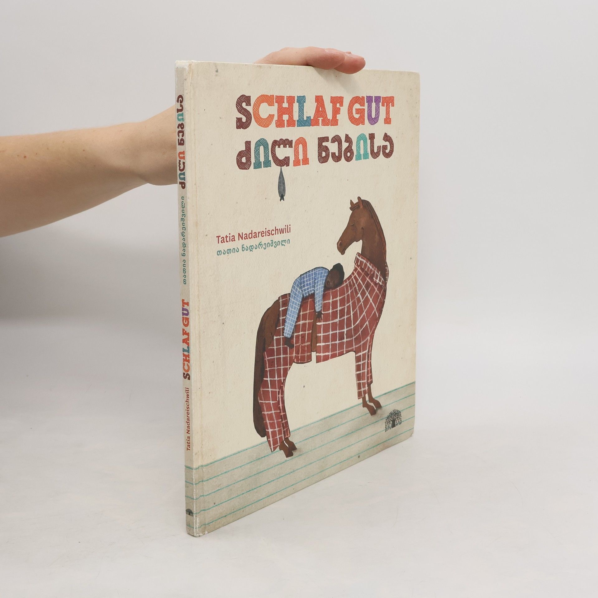 T. at ia Nadareis vili Schlaf gut