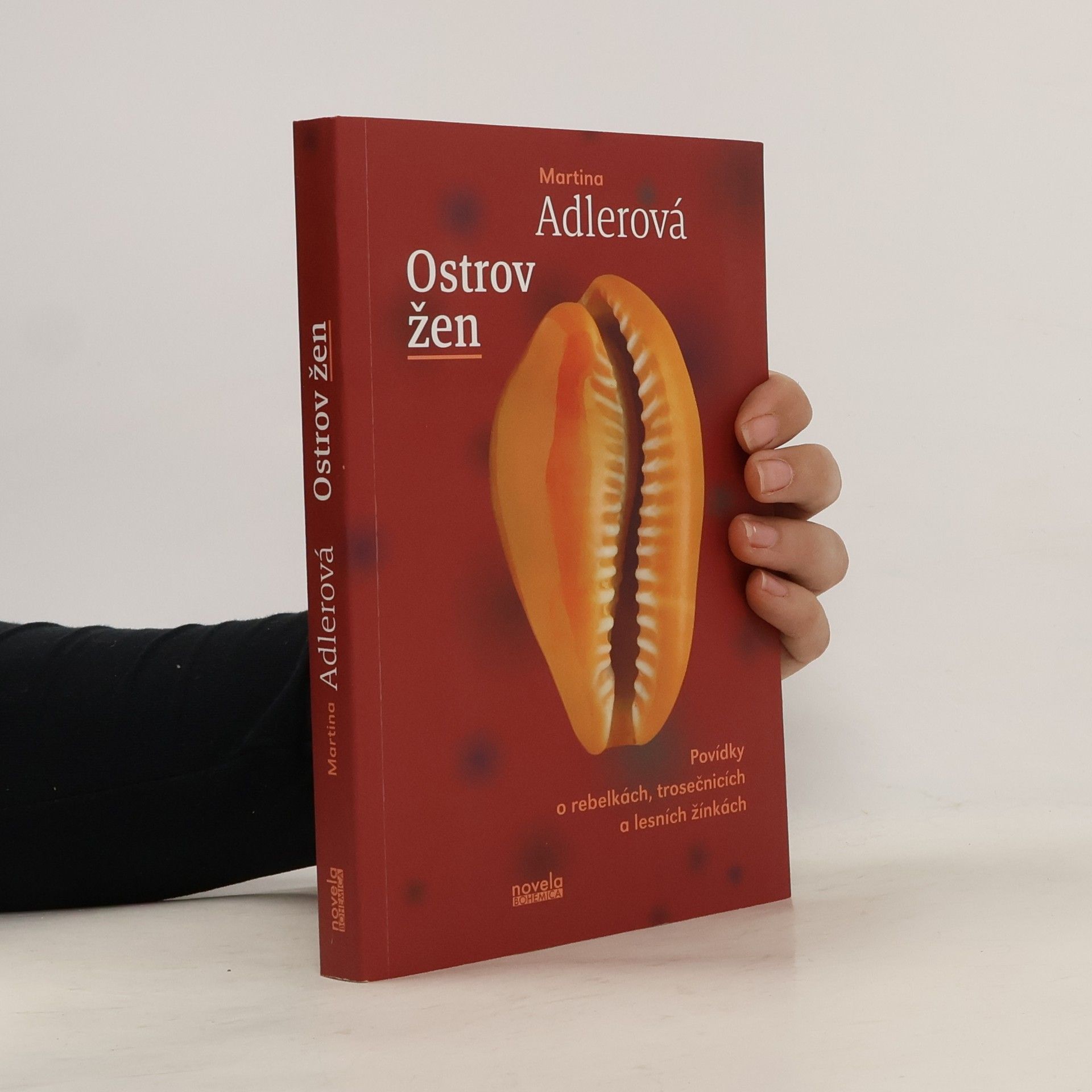 Martina Adler Ostrov žen