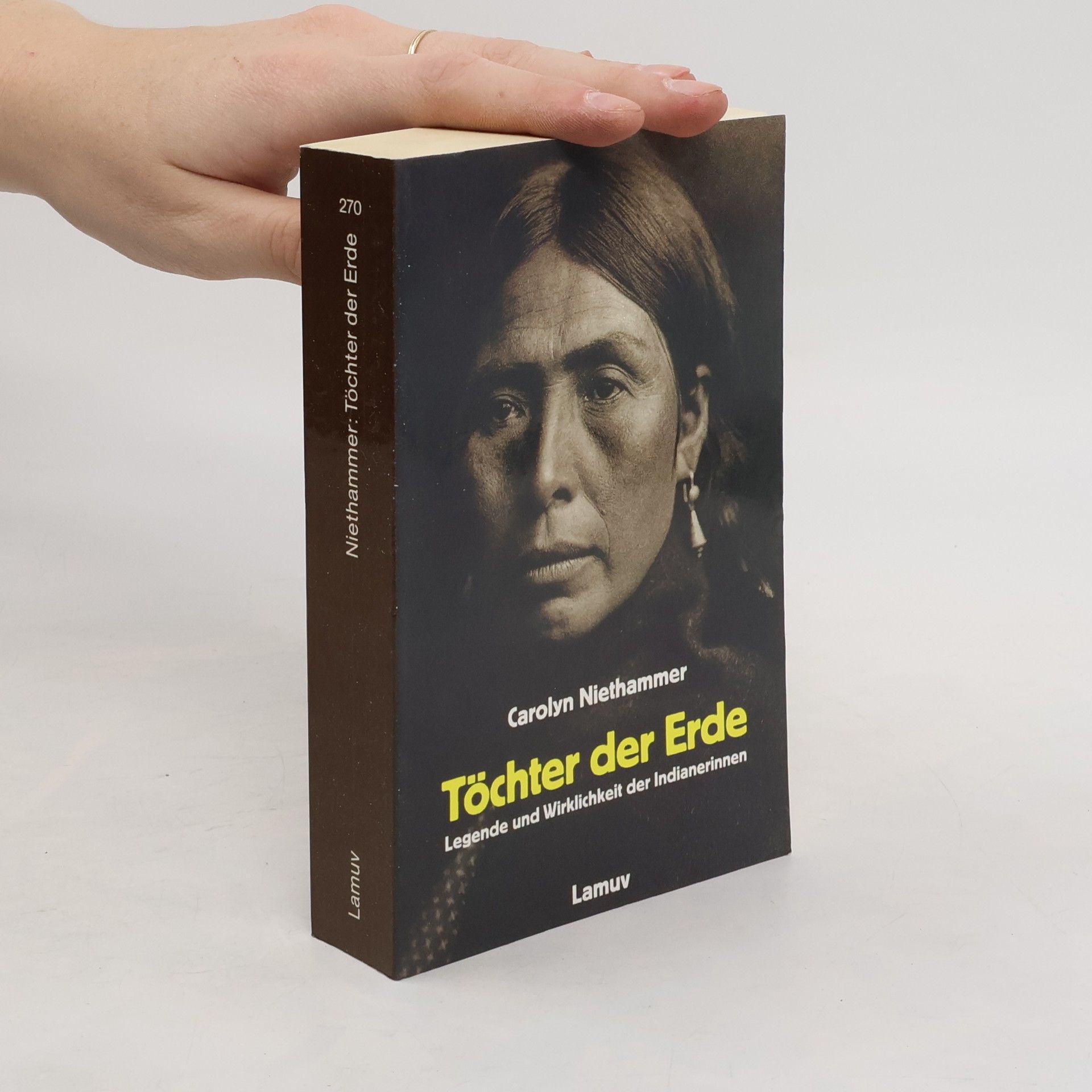 Volker Bradke Töchter der Erde