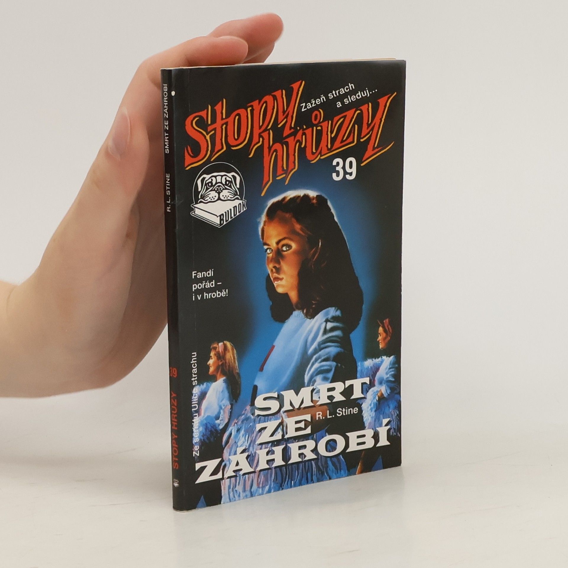 R. L. Stine Smrt ze záhrobí. Stopy hrůzy 39