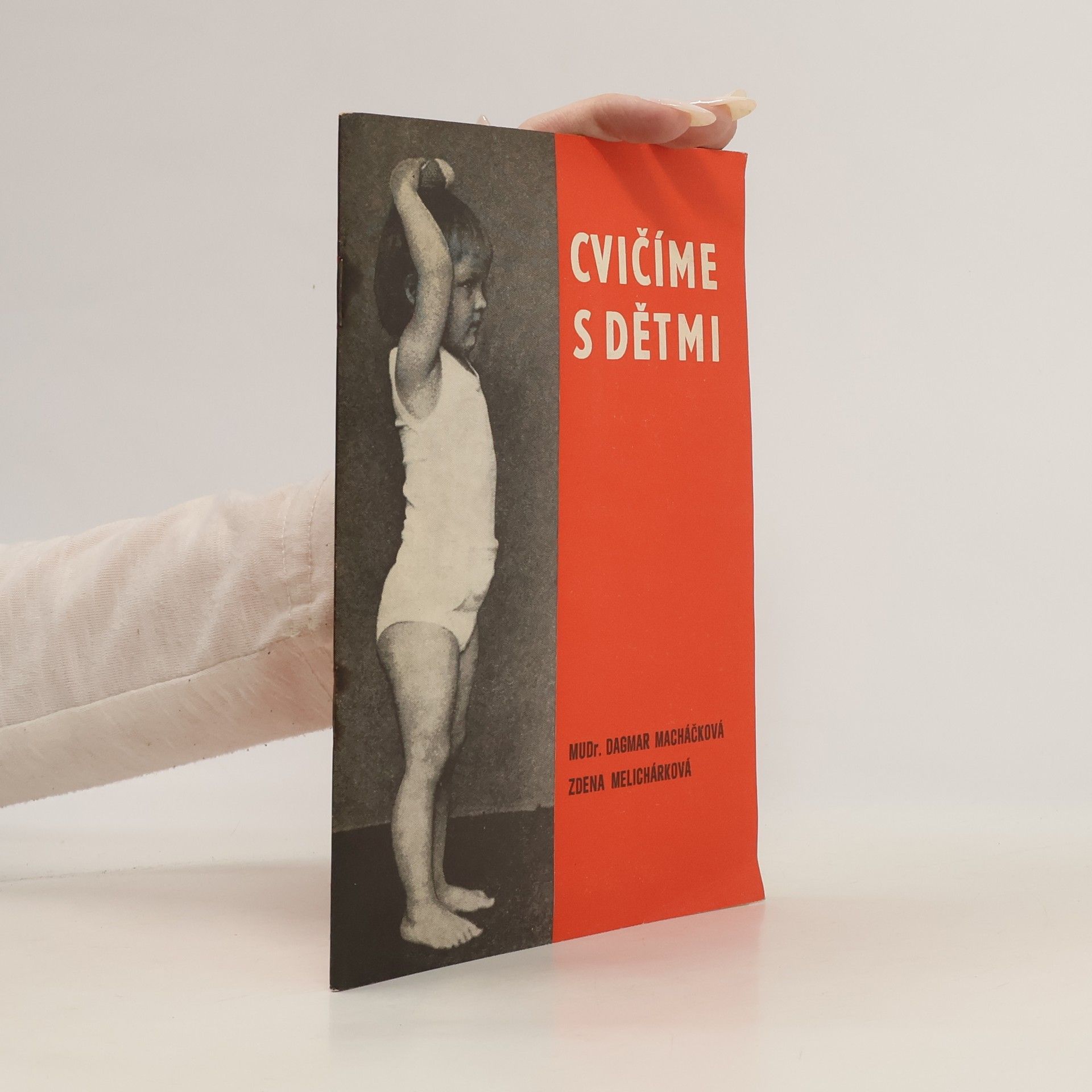 Dagmar Macháčková Cvičíme s dětmi