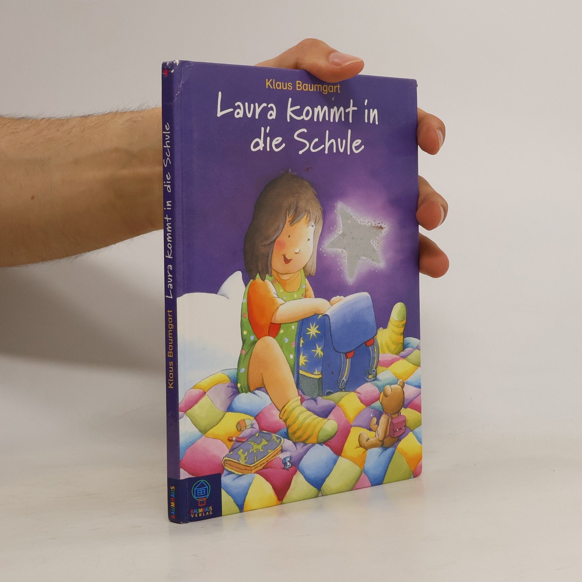 Klaus Baumgart Laura kommt in die Schule