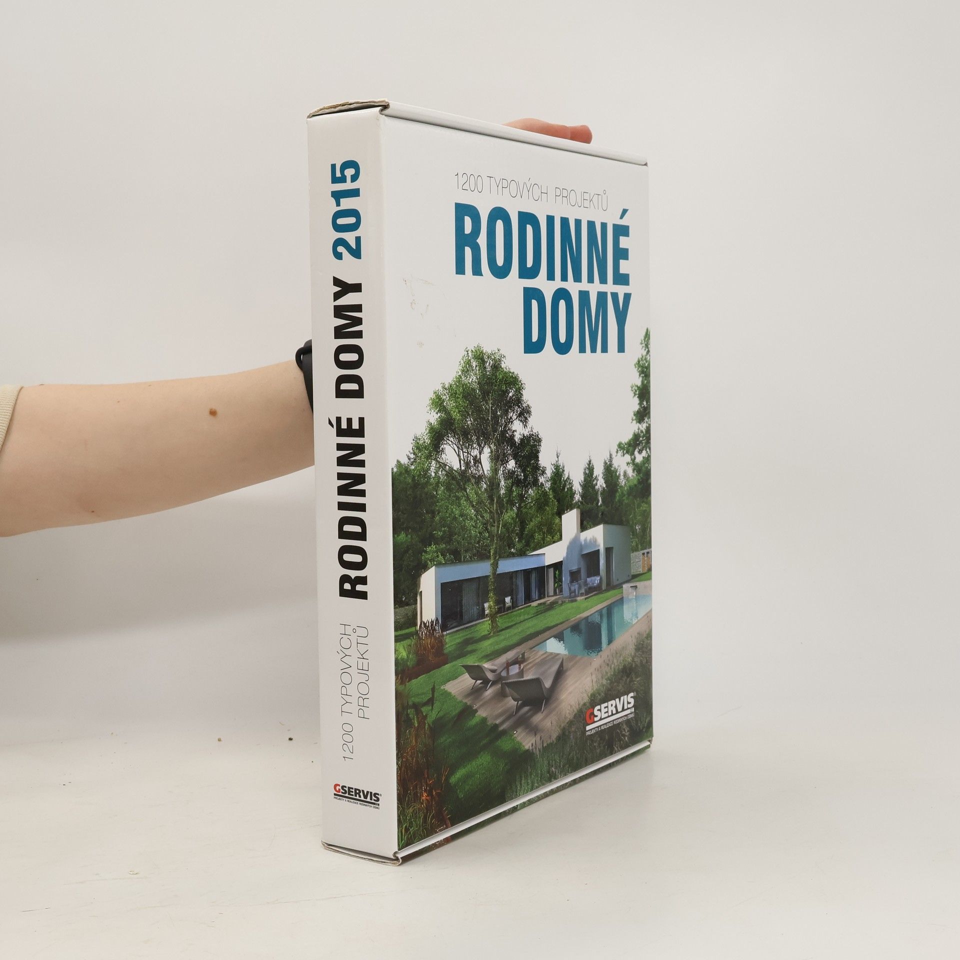 Kolektiv autorů Rodinné domy 2015