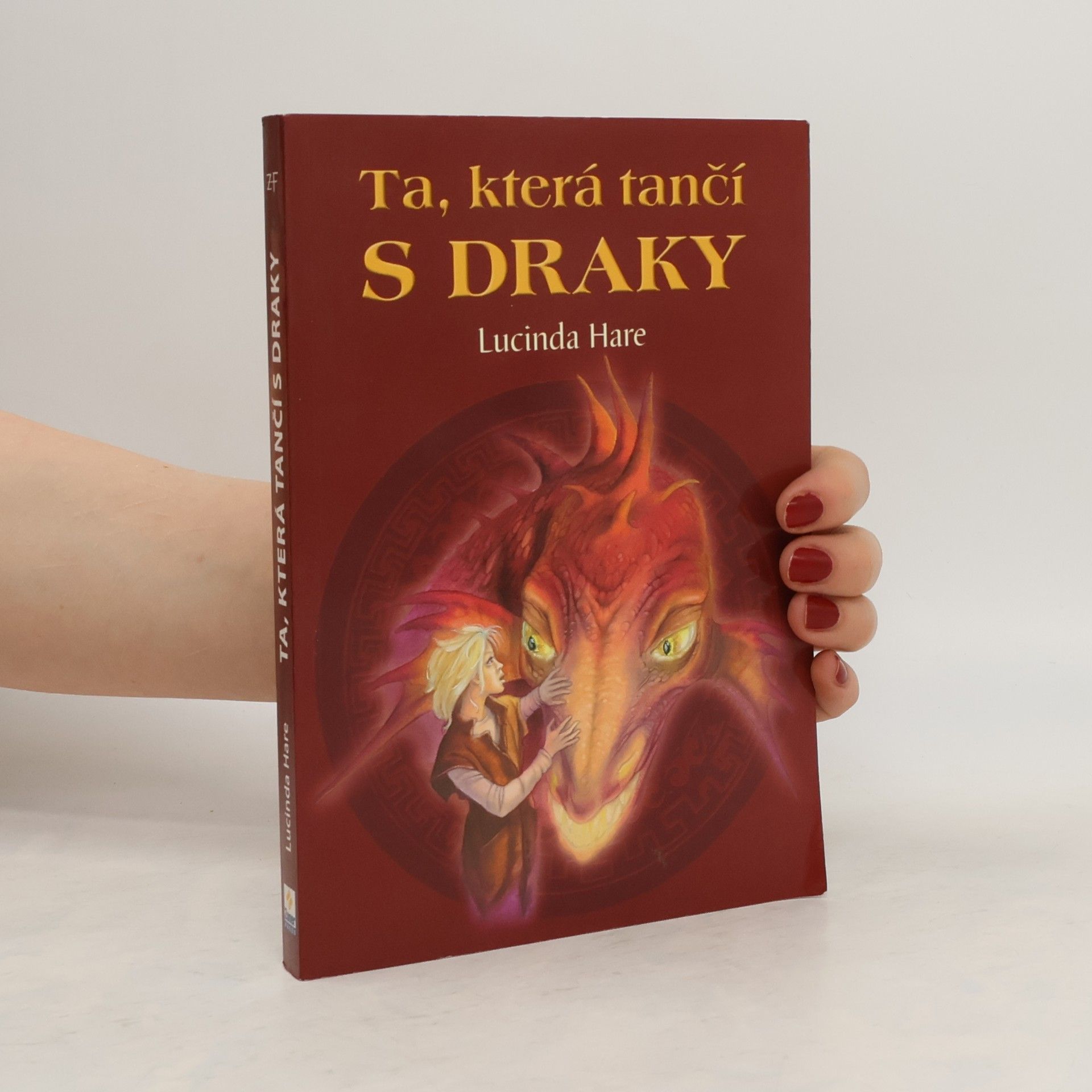 Lucinda Hare Ta, která tančí s draky