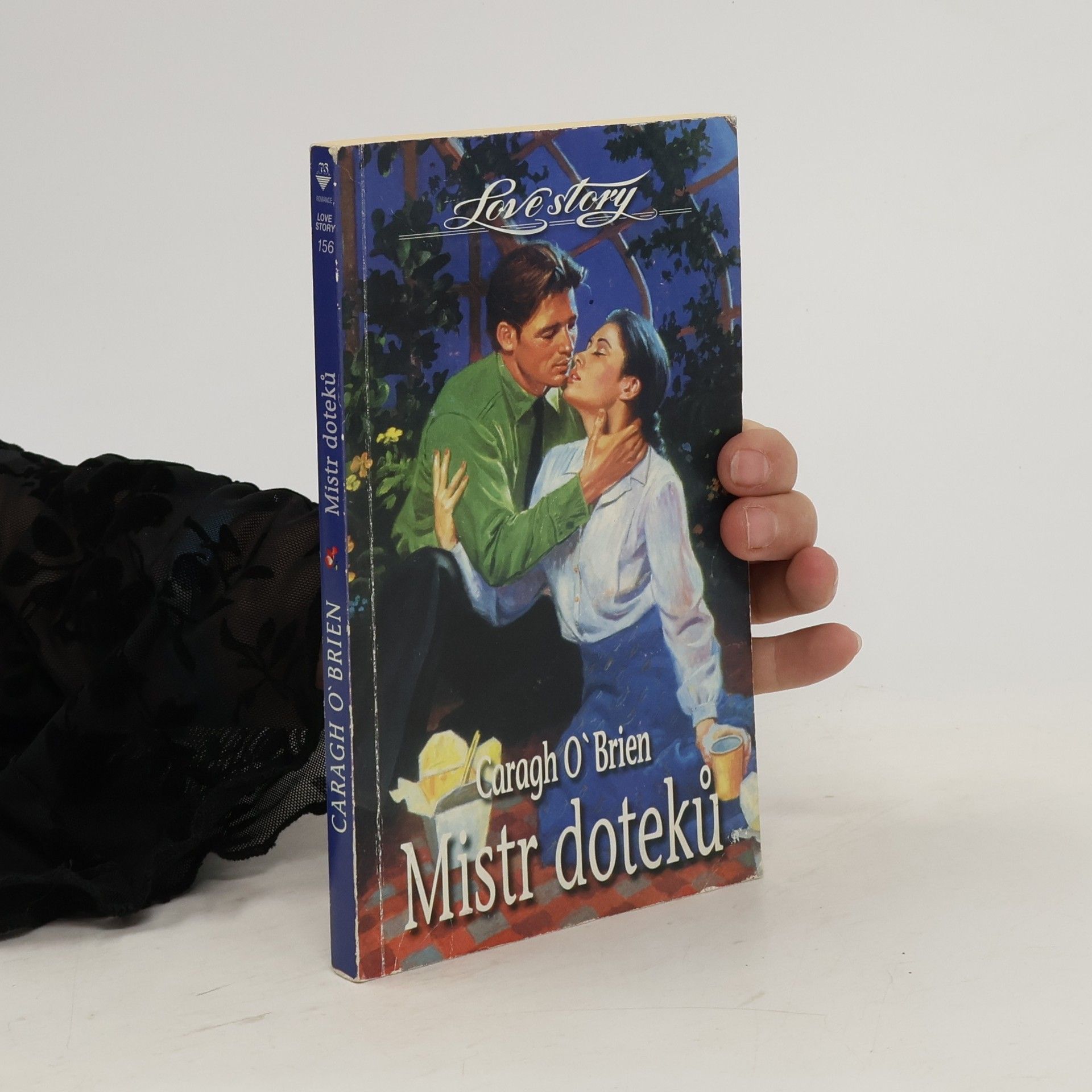 Caragh O. Brien Mistr doteků