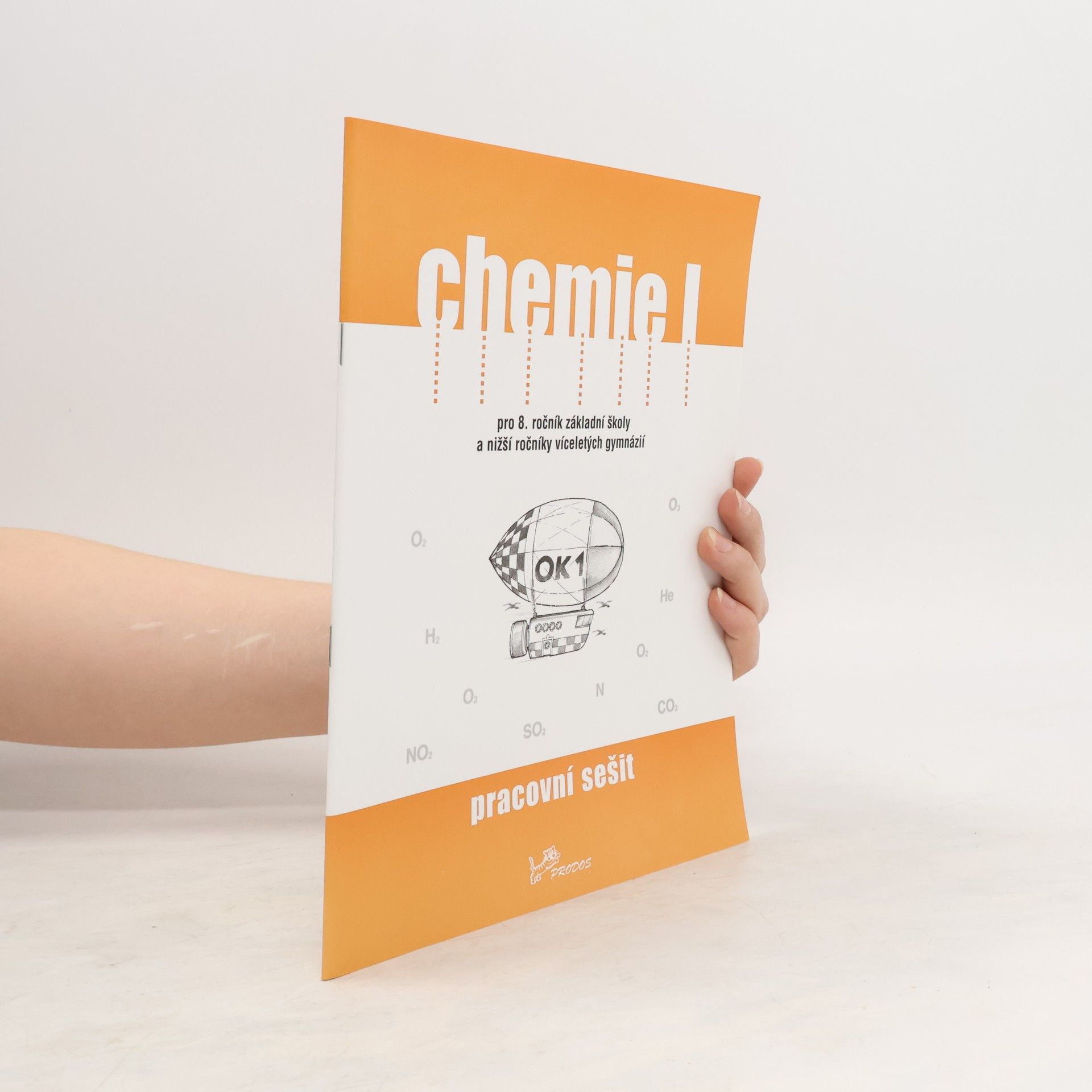 Pavel Peč Chemie I - pracovní sešit pro 8. ročník základní školy a nižší ročníky víceletých gymnázií