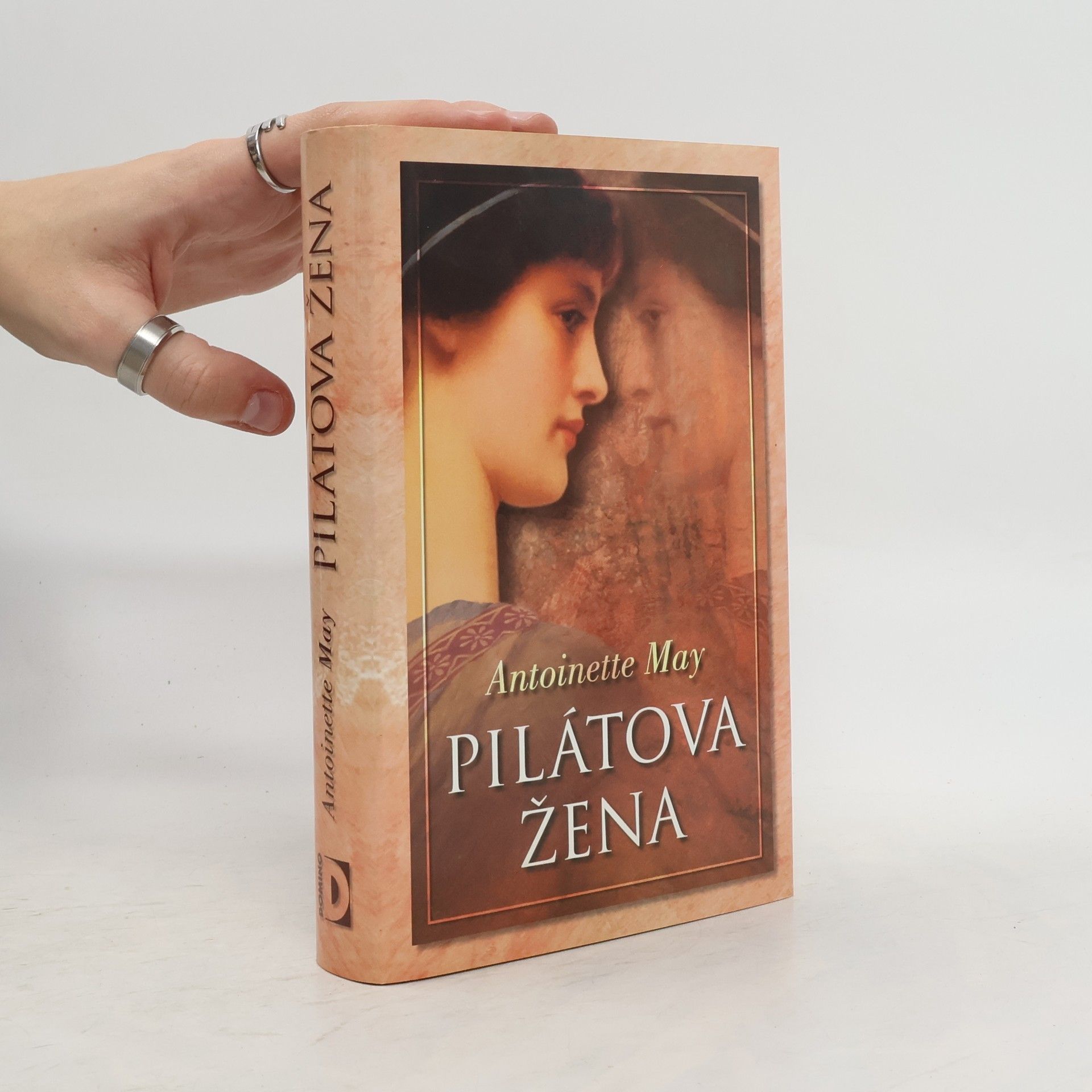 Antoinette May Pilátova žena