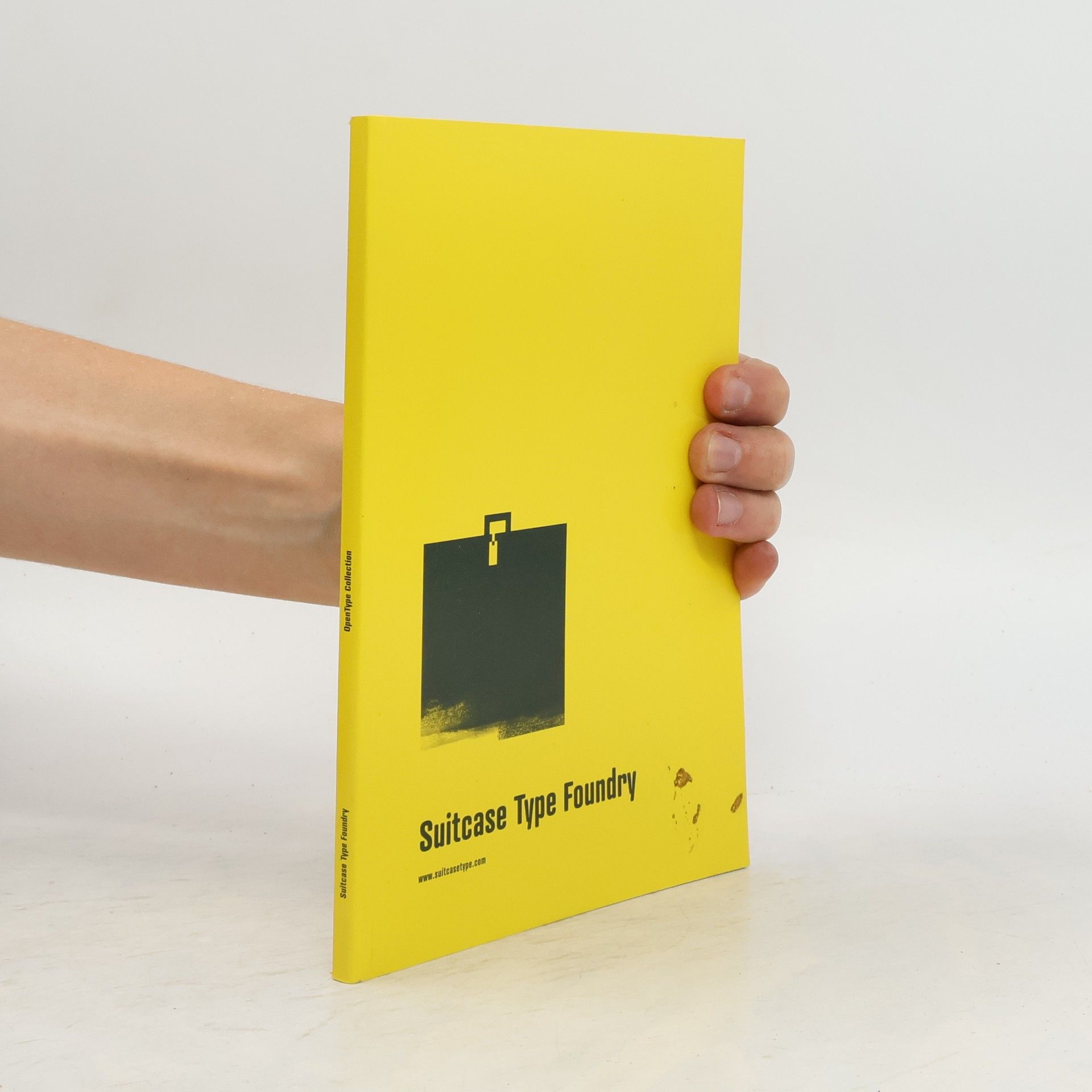 Tomáš Brousil Suitcase Type Foundry