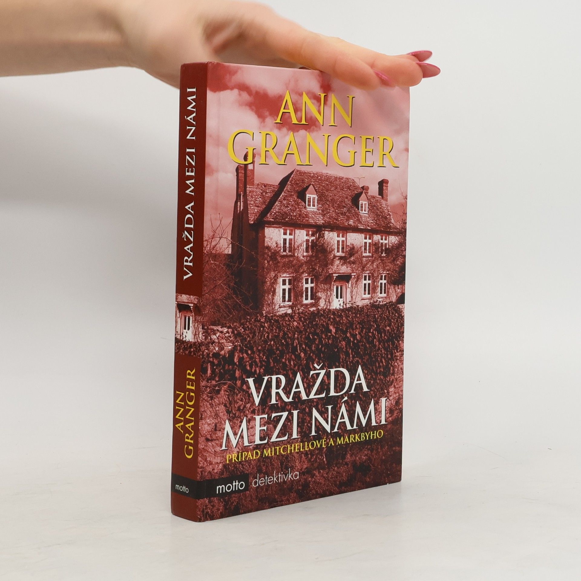 Ann Granger Vražda mezi námi