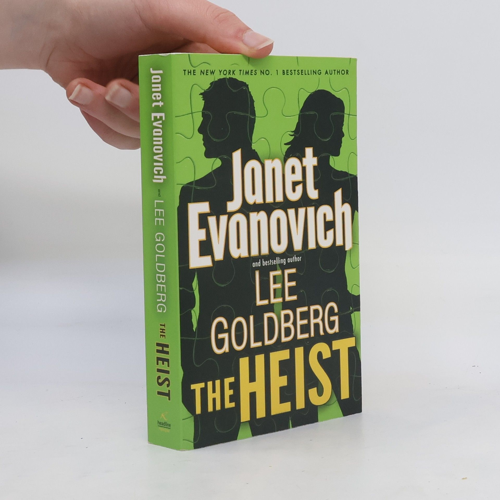 Janet Evanovich The Heist. Mit High Heels und Handschellen, englische Ausgabe