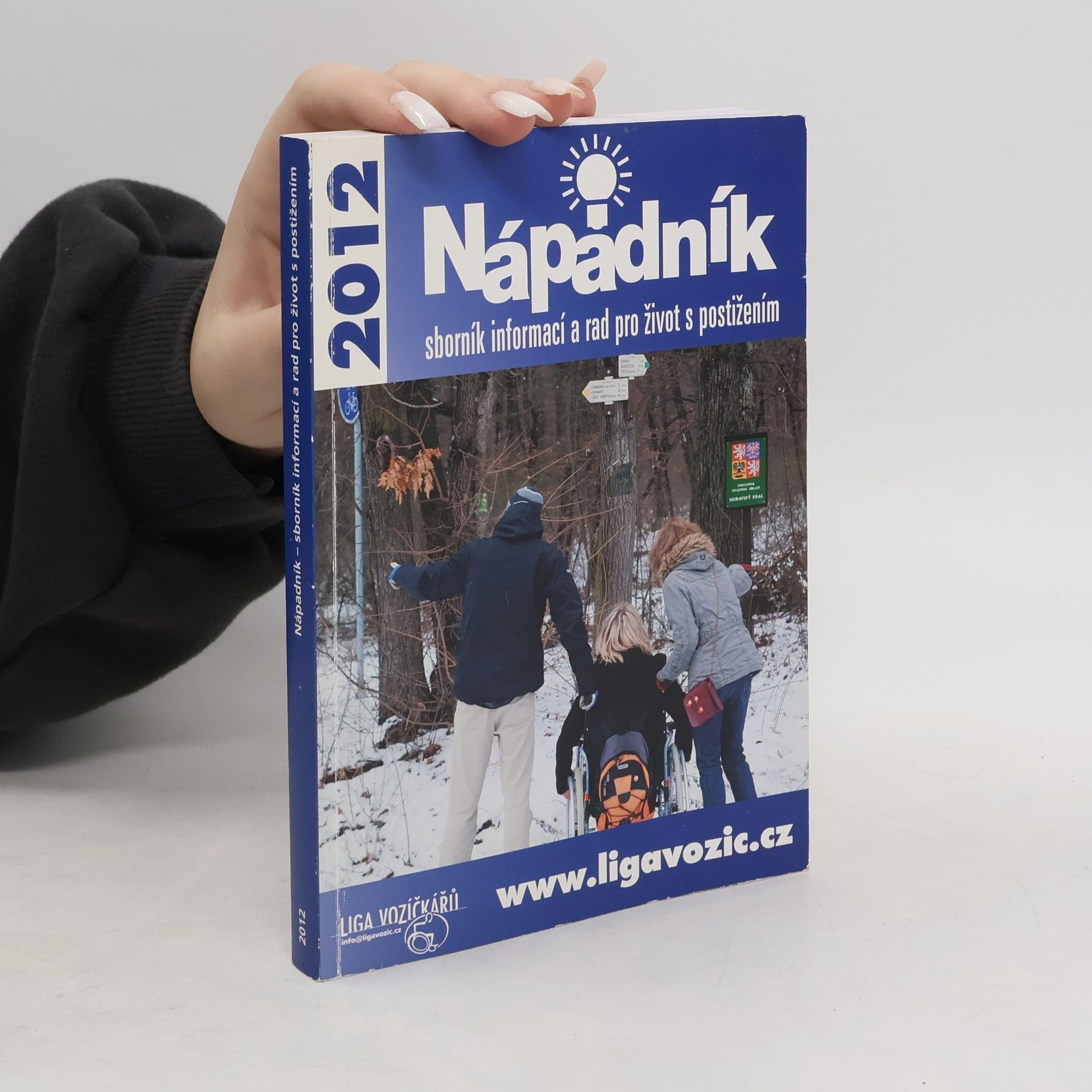Collectif d'auteurs Nápadník: sborník informací a rad pro život s postižením