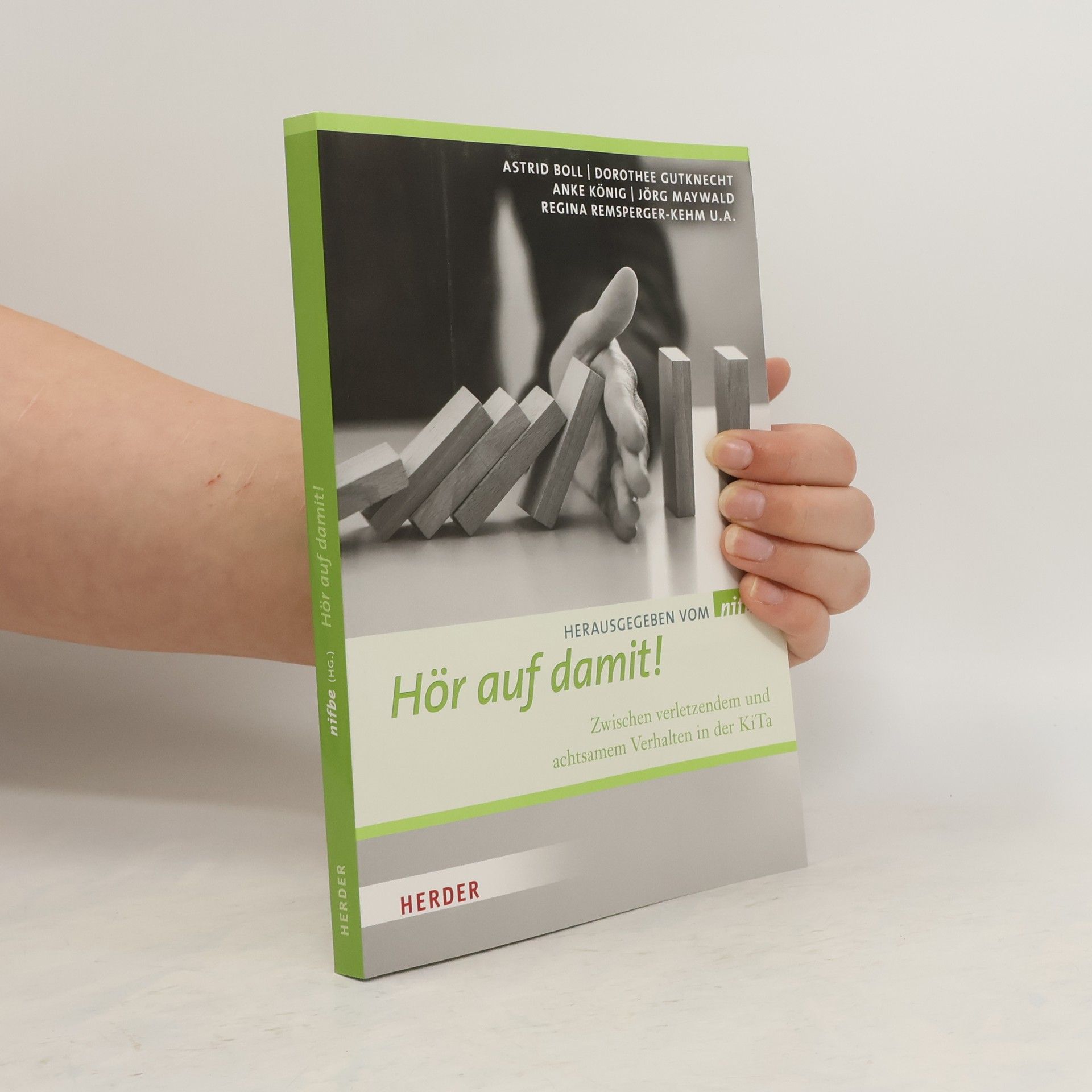 Astrid Boll Hör auf damit!