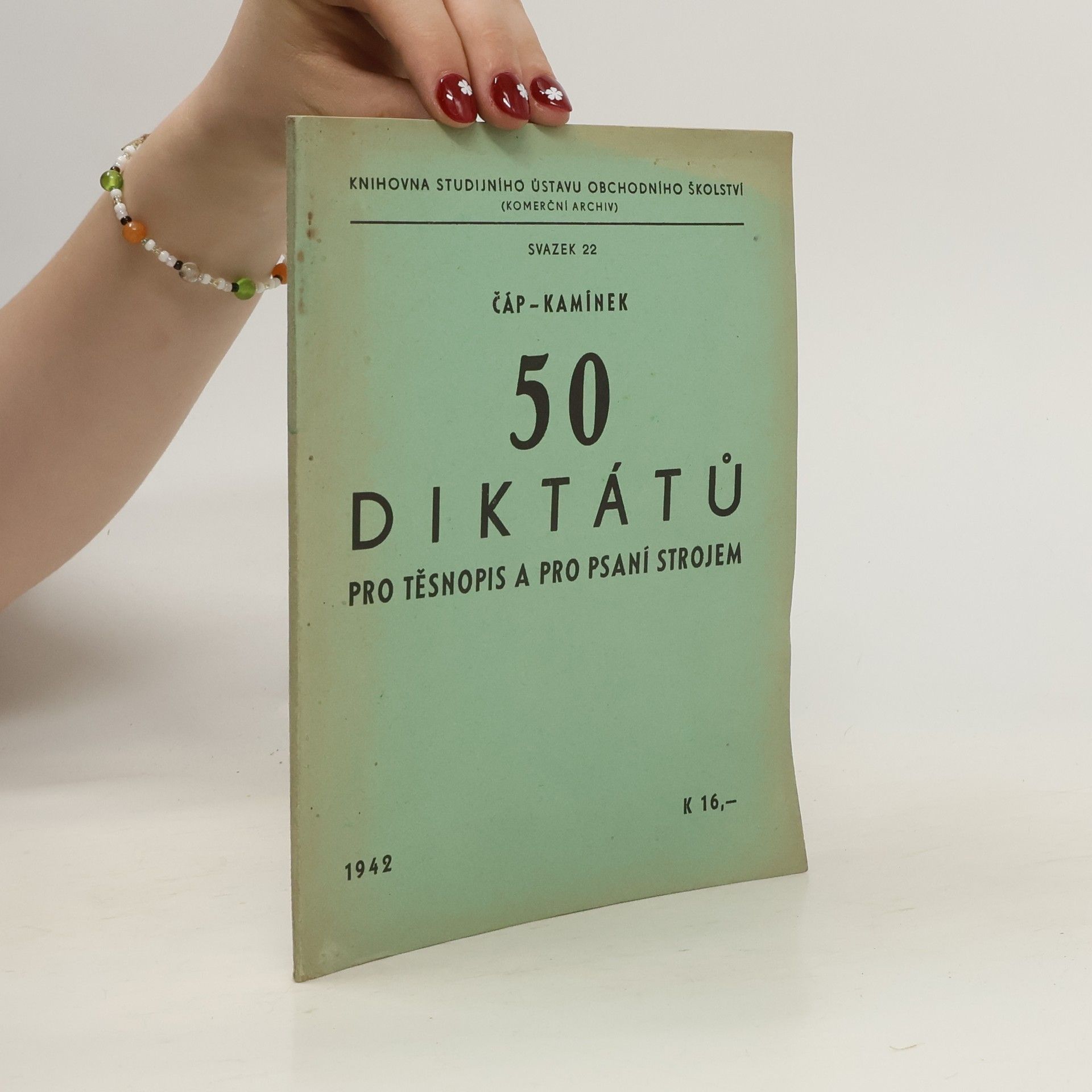 kolektiv 50 diktátů pro těsnopis a pro psaní strojem