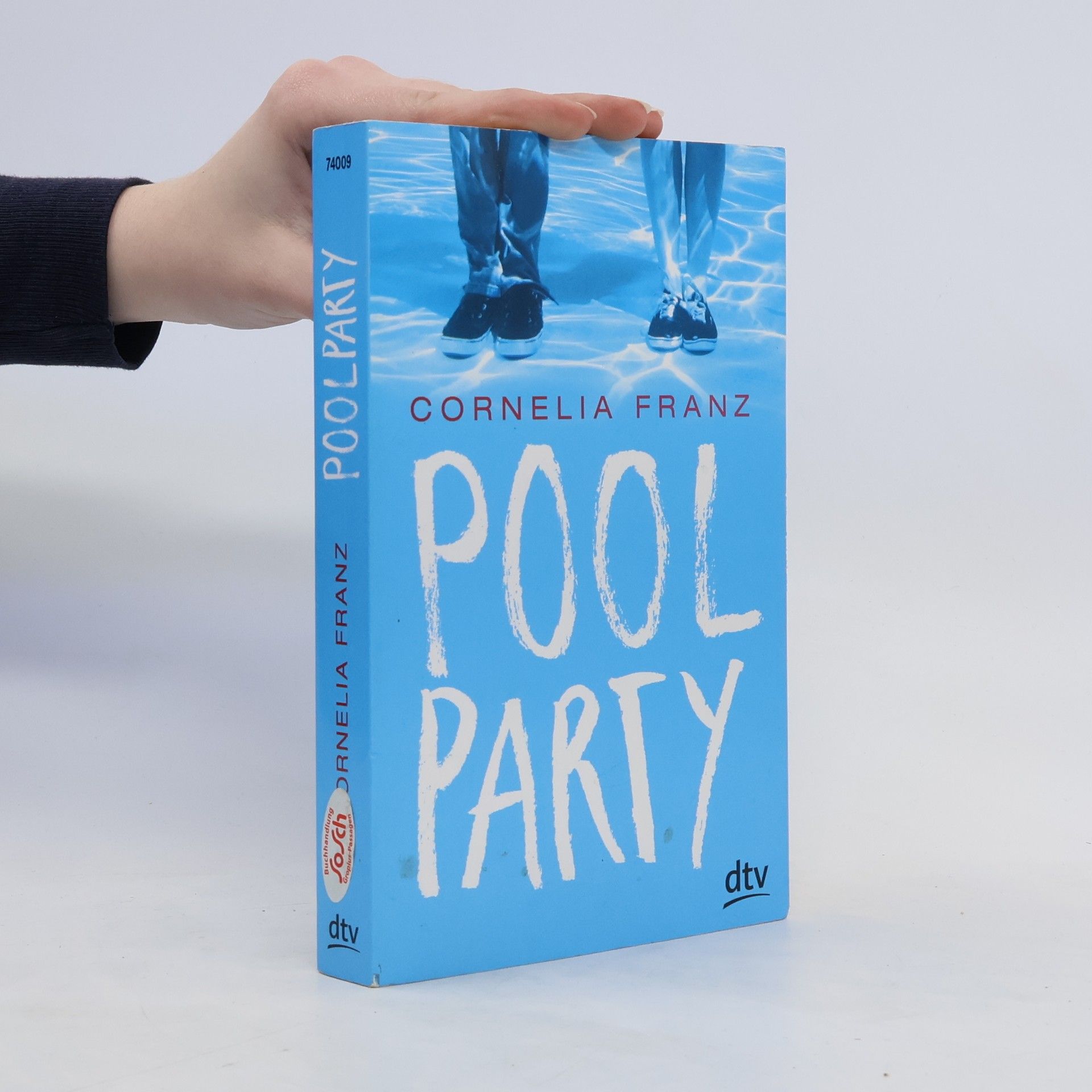 Cornelia Franz Poolparty