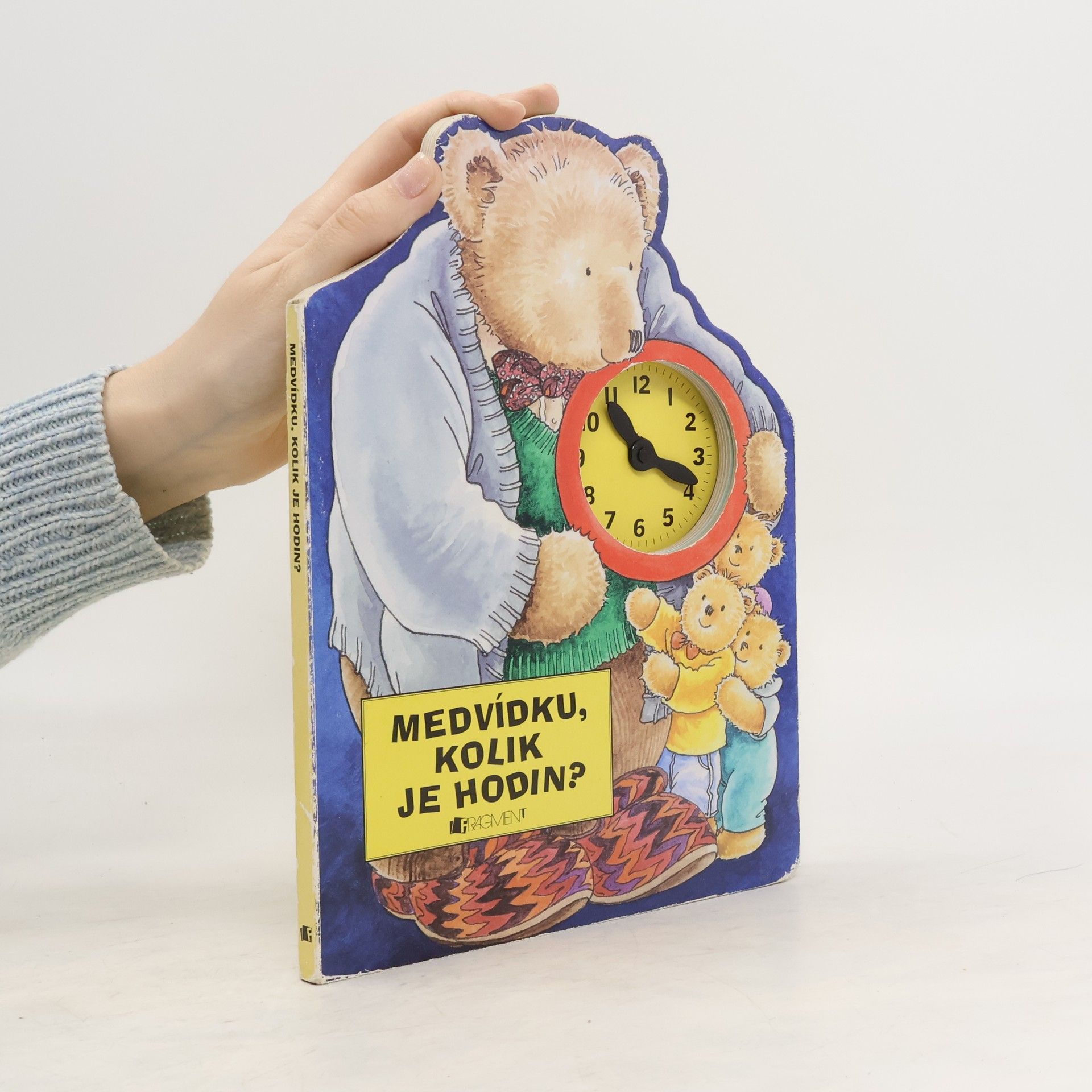 Prue Theobalds Medvídku, kolik je hodin?