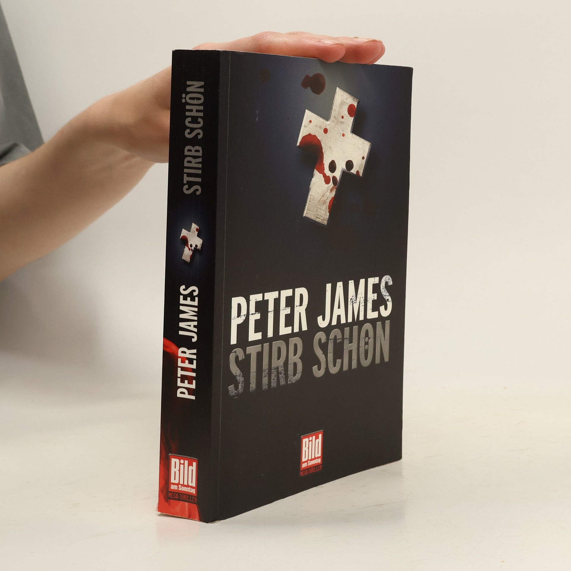Peter James Stirb schön